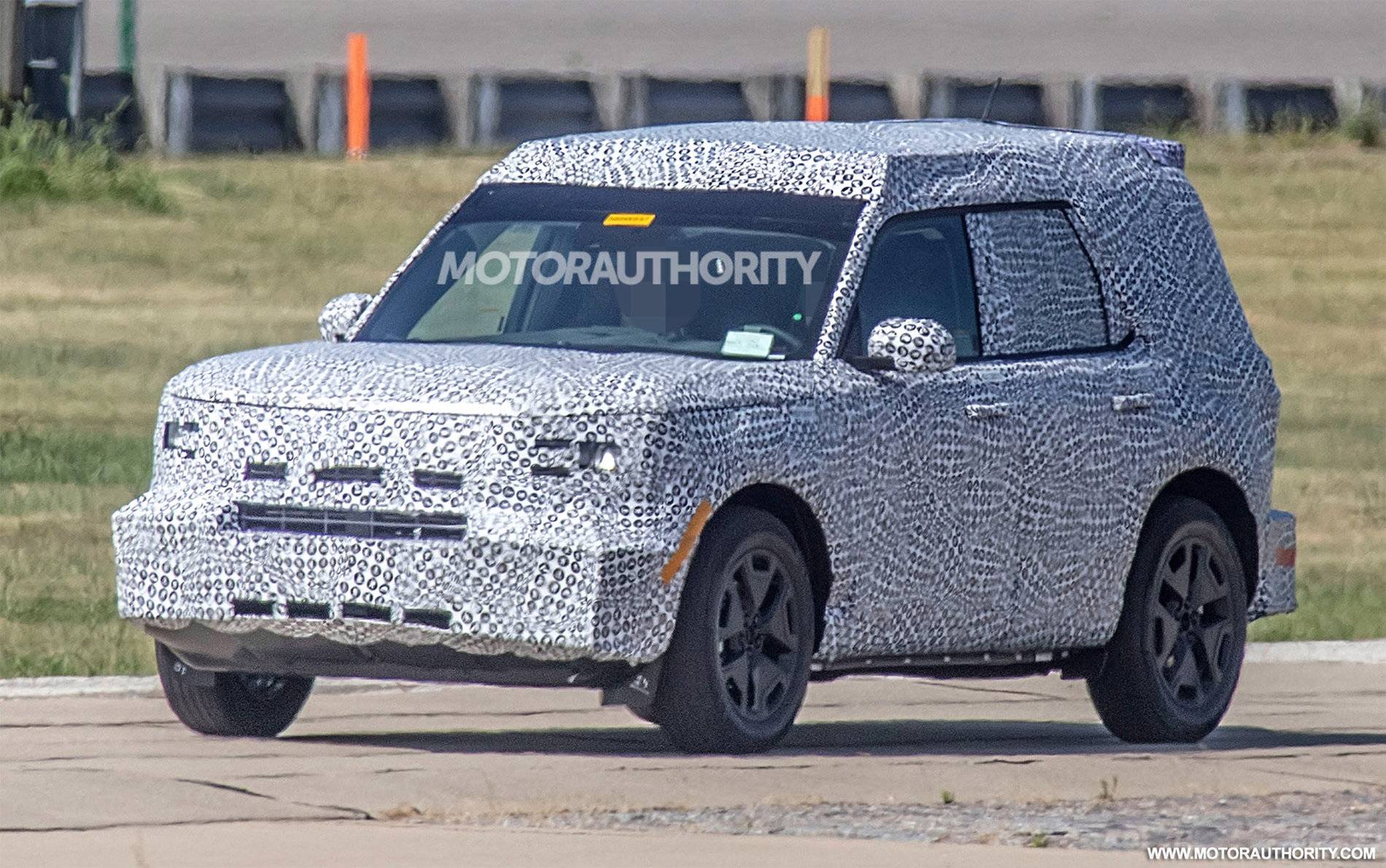 Ford Bronco Sport Small Utility - BabyB 2019-AUG-16 2021-ford-baby-bronco-spy-shots--photo-credit-s-baldauf-sb-medien_100712109_h