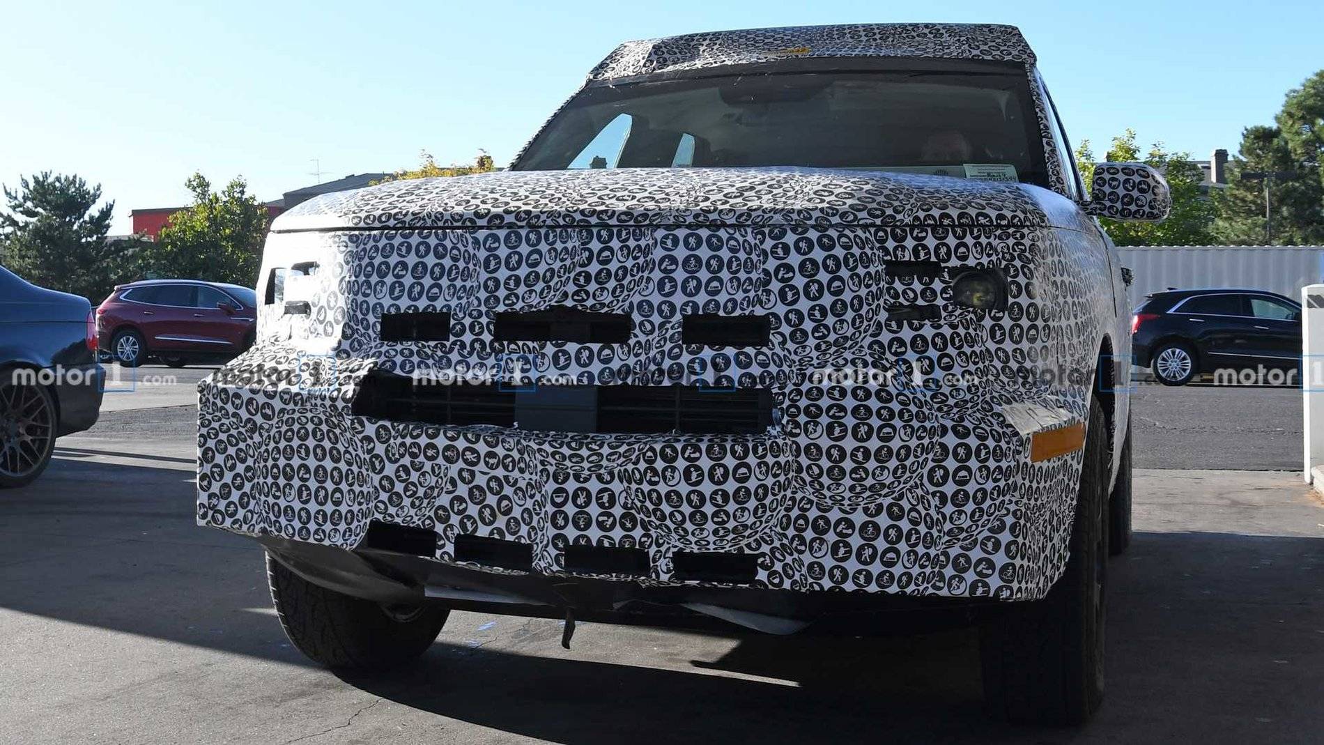 Ford Bronco Sport Small Utility - BabyB 2019-sep-25-ford-bronco-sport-adventurer-spy-photo4-