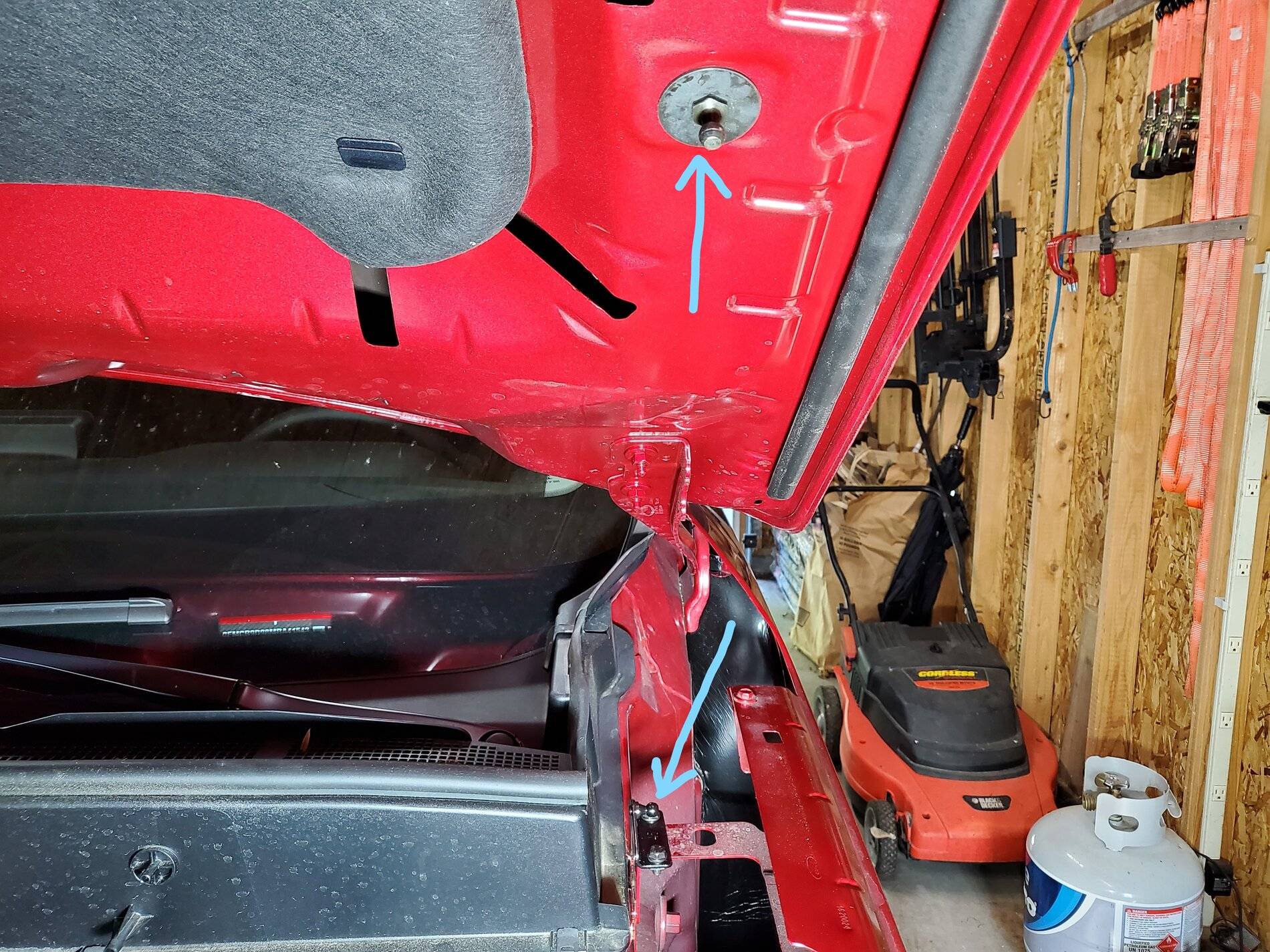 Ford Bronco Sport Hood Struts 20210604_173203_LI