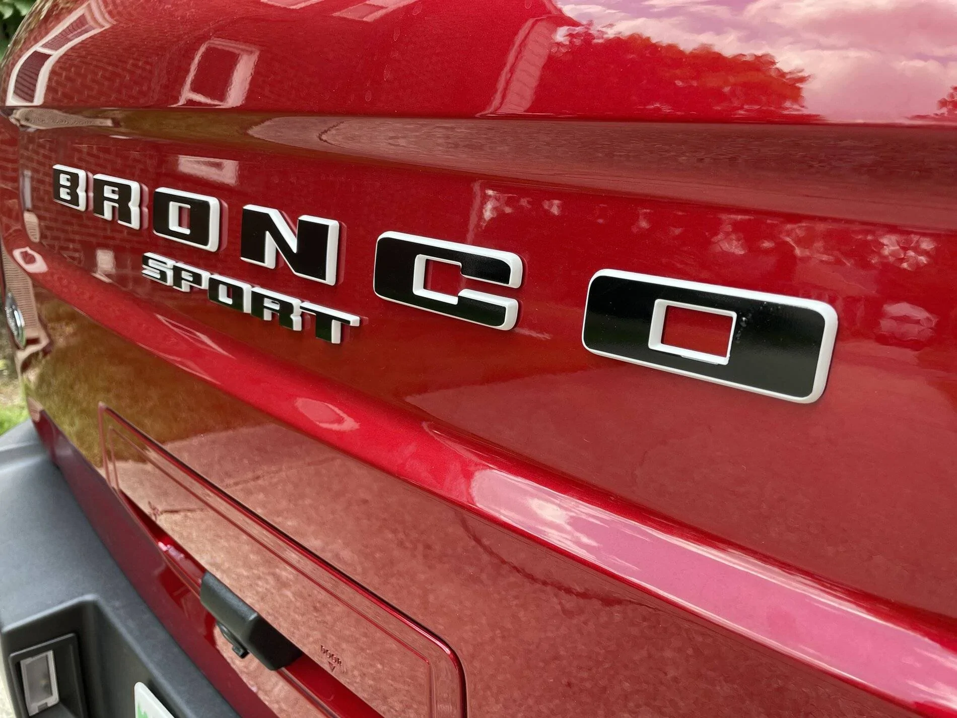 Ford Bronco Sport Anyone doing vinyl graphics? E3498ABC-88D1-43F5-B137-0A6AF1BFB225