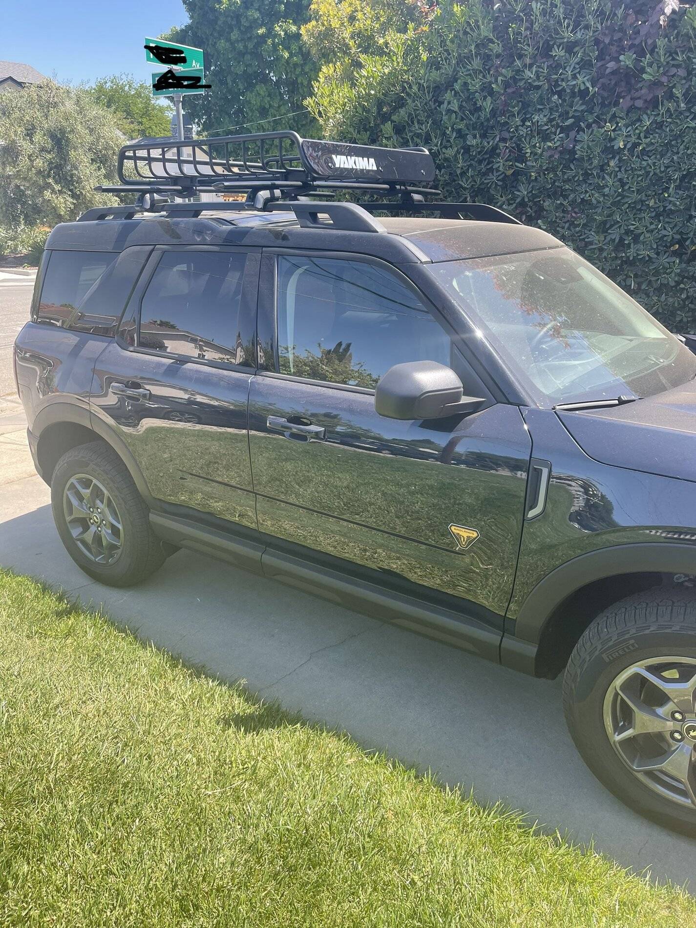 Ford Bronco Sport Who's got this Yakima cargo basket? Help IMG-2432