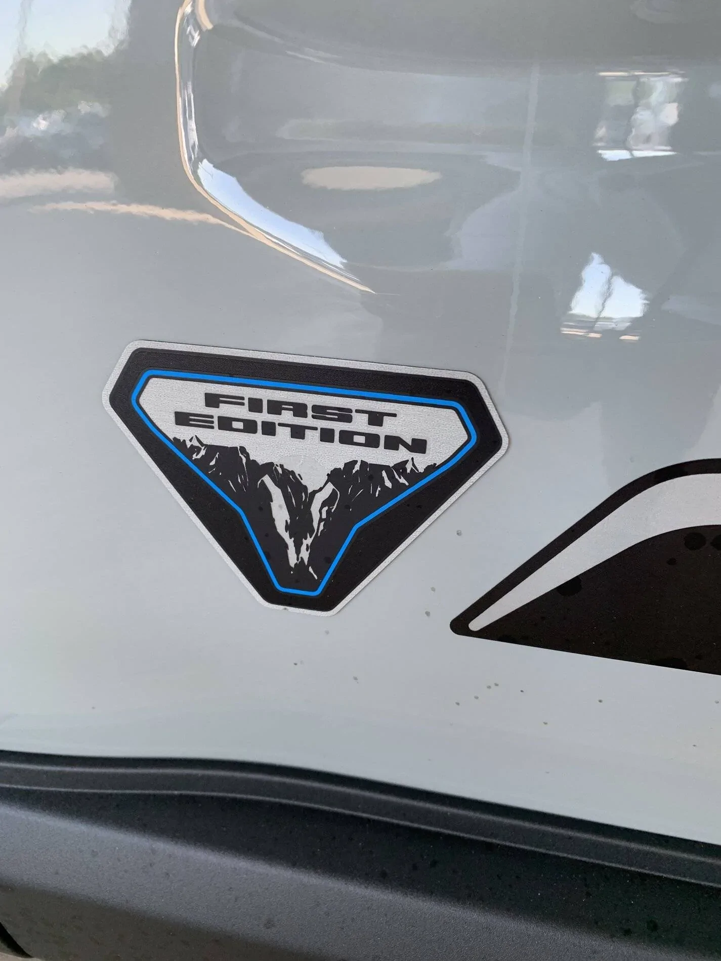 Ford Bronco Sport Waiting room 15C060C0-ED16-4E3F-A619-E25E9B8823AE