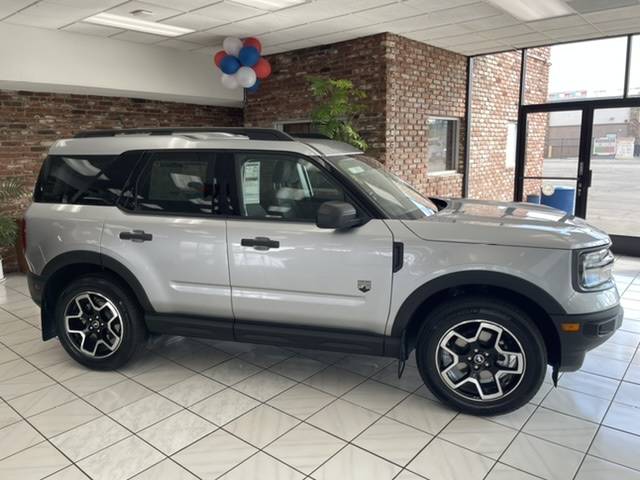 Ford Bronco Sport Waiting room 01F37CDD-0DAA-4640-820D-B52CC953BE04