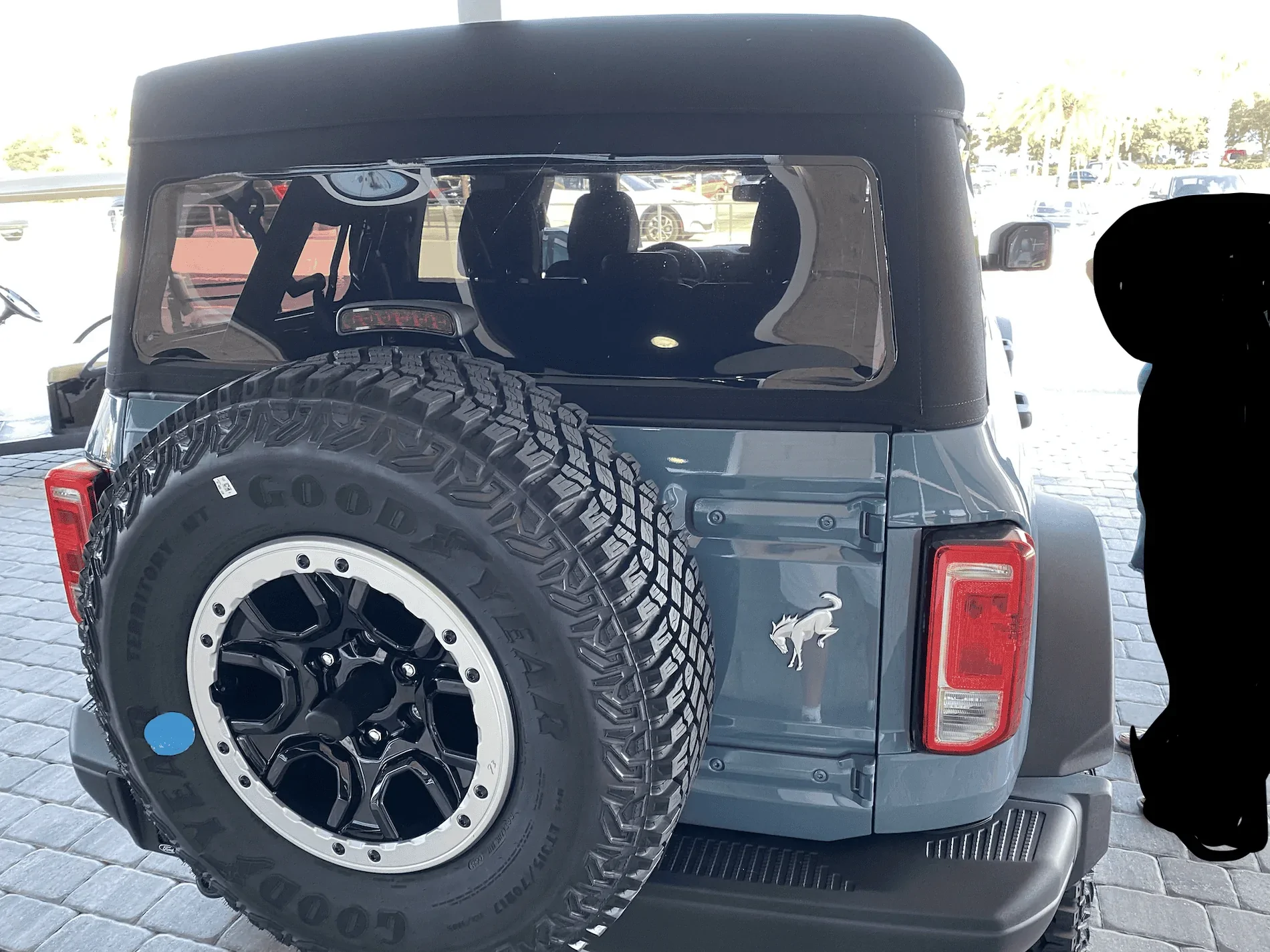 Ford Bronco Sport So I saw my first "big" Bronco yesterday and ... tempImagexJHv0Q