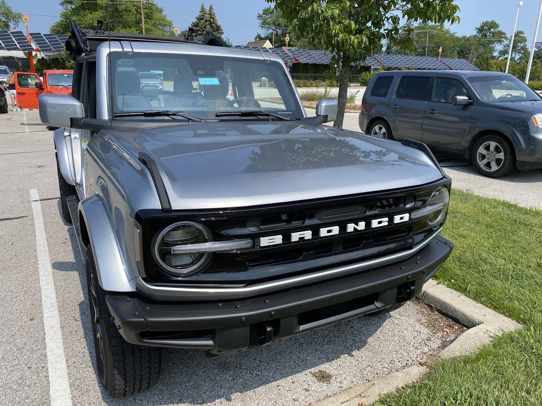 Ford Bronco Sport Saw the Big Brother in the wild today... 6A71E674-C456-4C30-97C8-2F73311F75DA