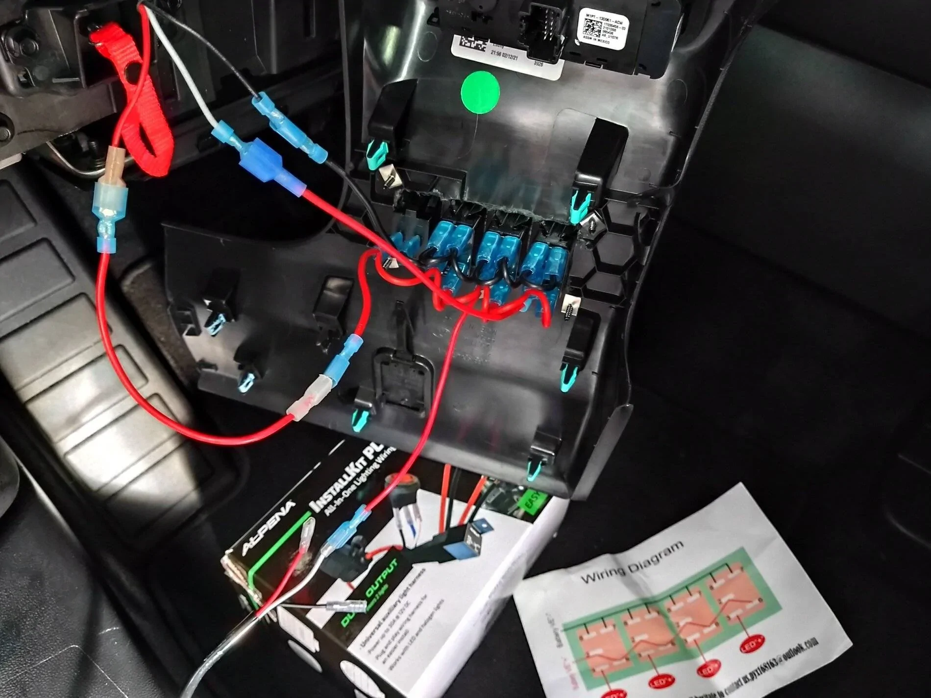 Ford Bronco Sport Anyone install gang AUX switches? 9