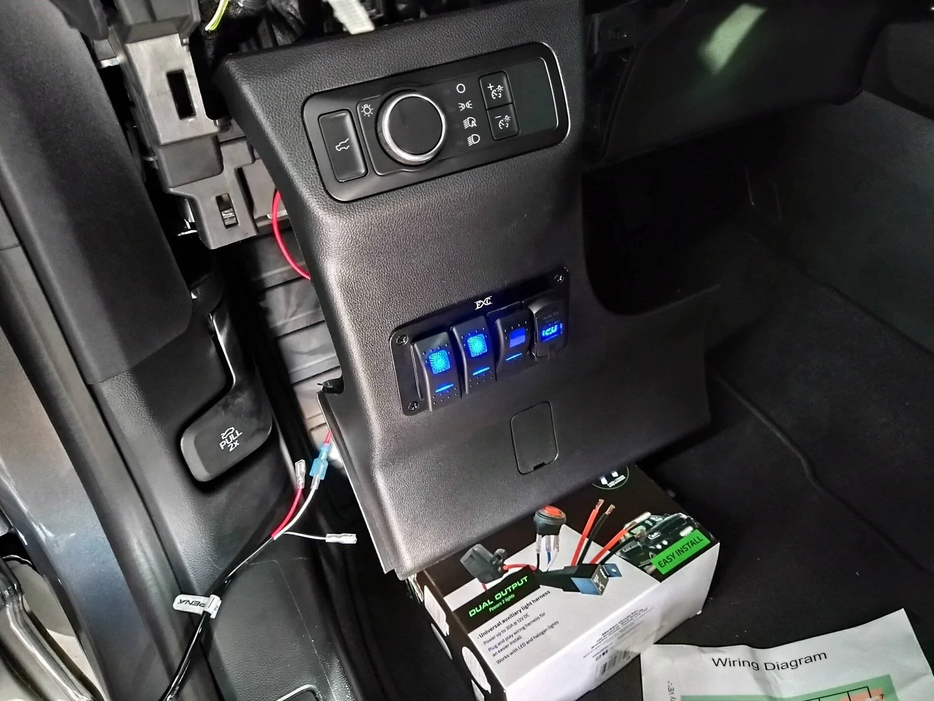 Ford Bronco Sport Anyone install gang AUX switches? 12