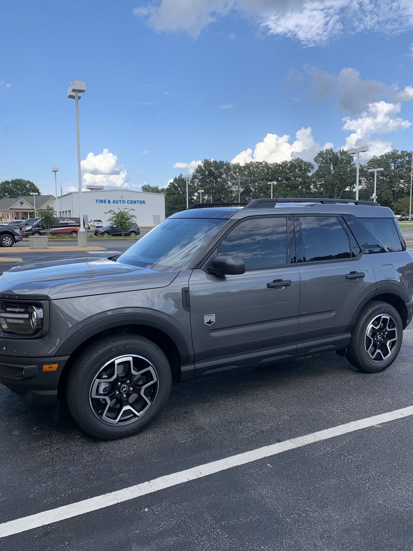 Ford Bronco Sport Waiting room E2C92556-AE12-49AA-9988-5C4B8494F119