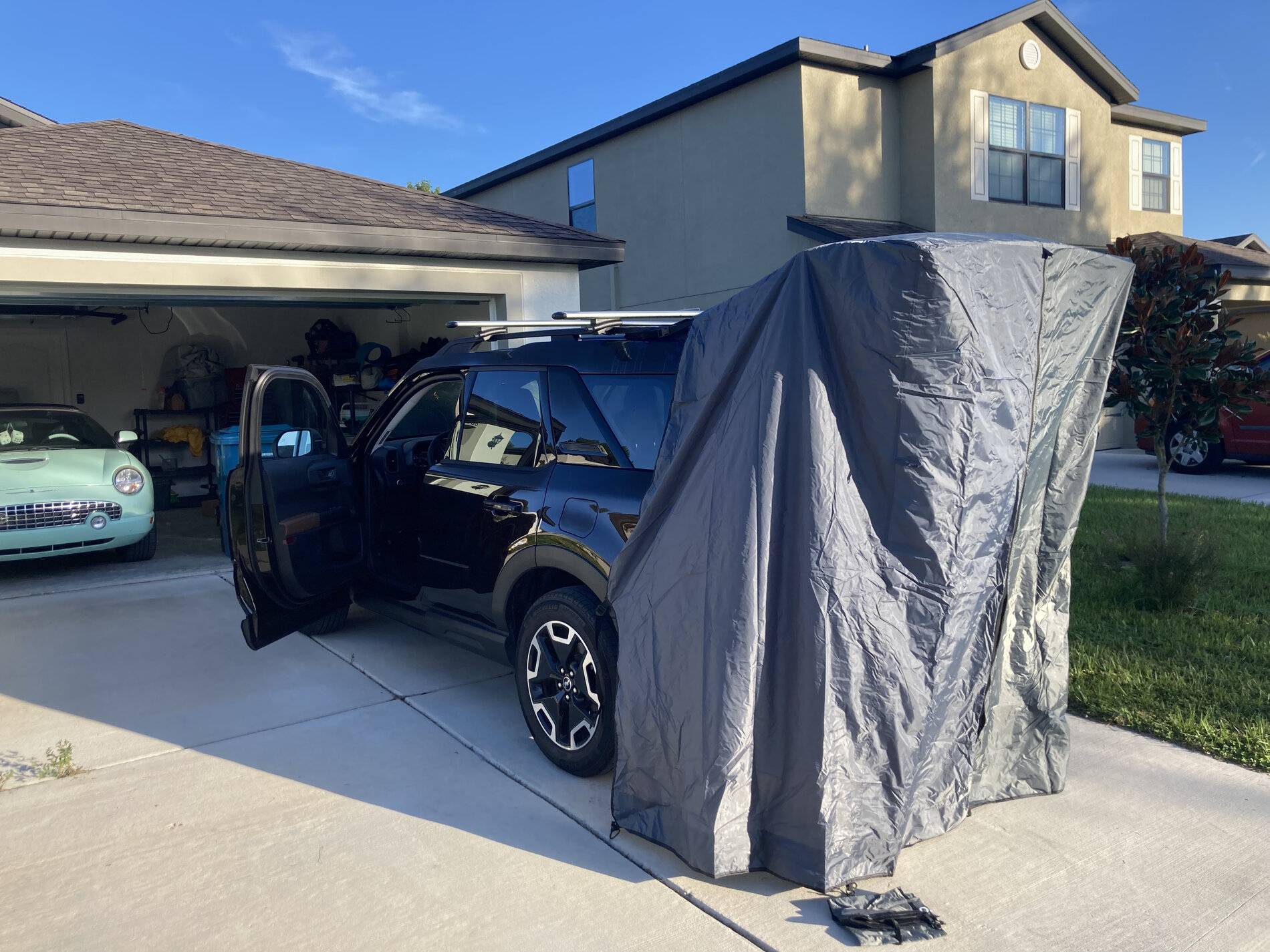 Ford Bronco Sport Changing room privacy screen from Ford accessory D187EEC4-6C2D-494B-937E-8D06D7062F72