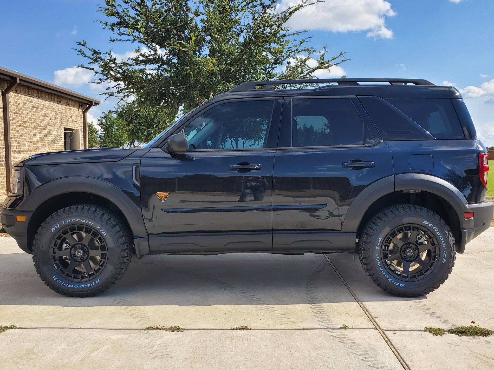 Ford Bronco Sport Woolworth lift, Method 701 wheels, Toyo OC ATIII tires on Badlands Bronco Sport 20210815_172018