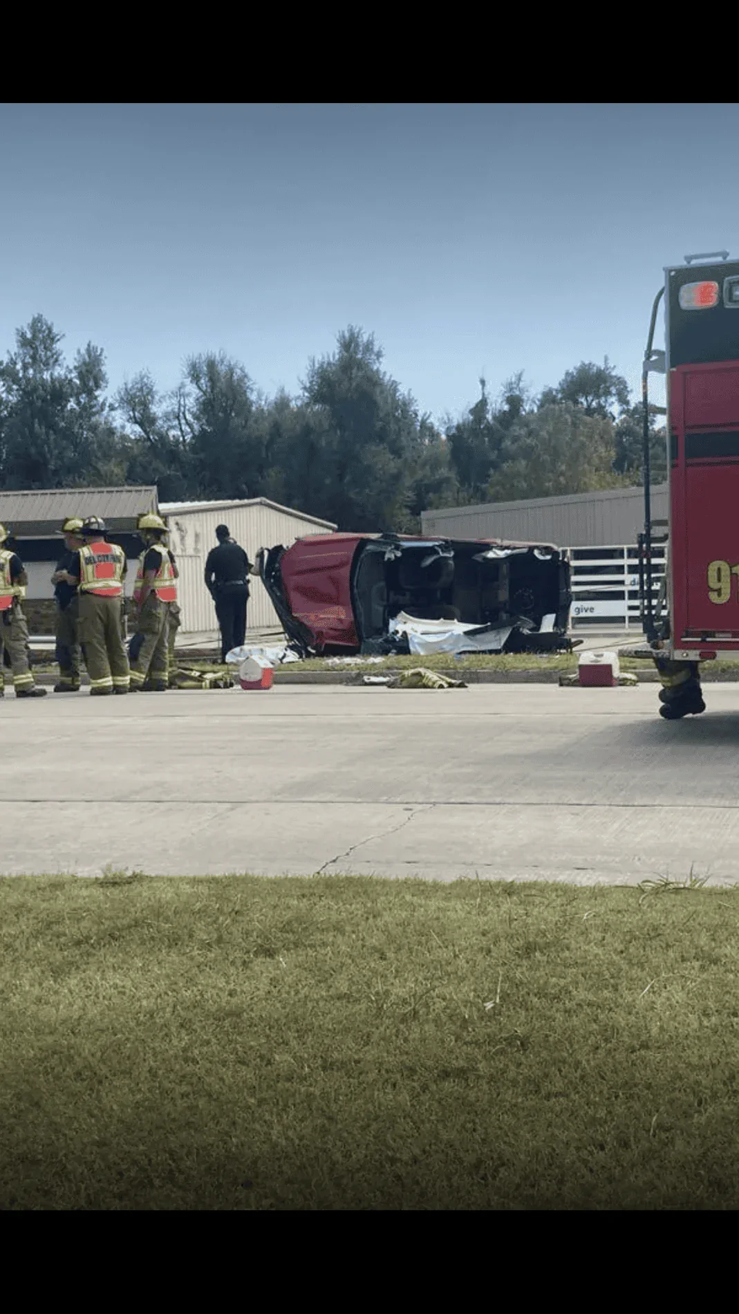 Ford Bronco Sport Bronco Sport rollover crash shows strength of passenger compartment C5442214-79D7-4C31-9219-B3A9C95C106C