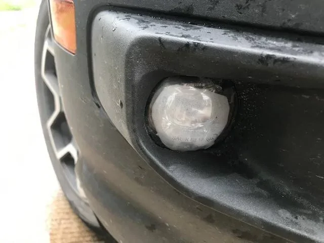 Ford Bronco Sport Moisture in headlights? neblinero der 1