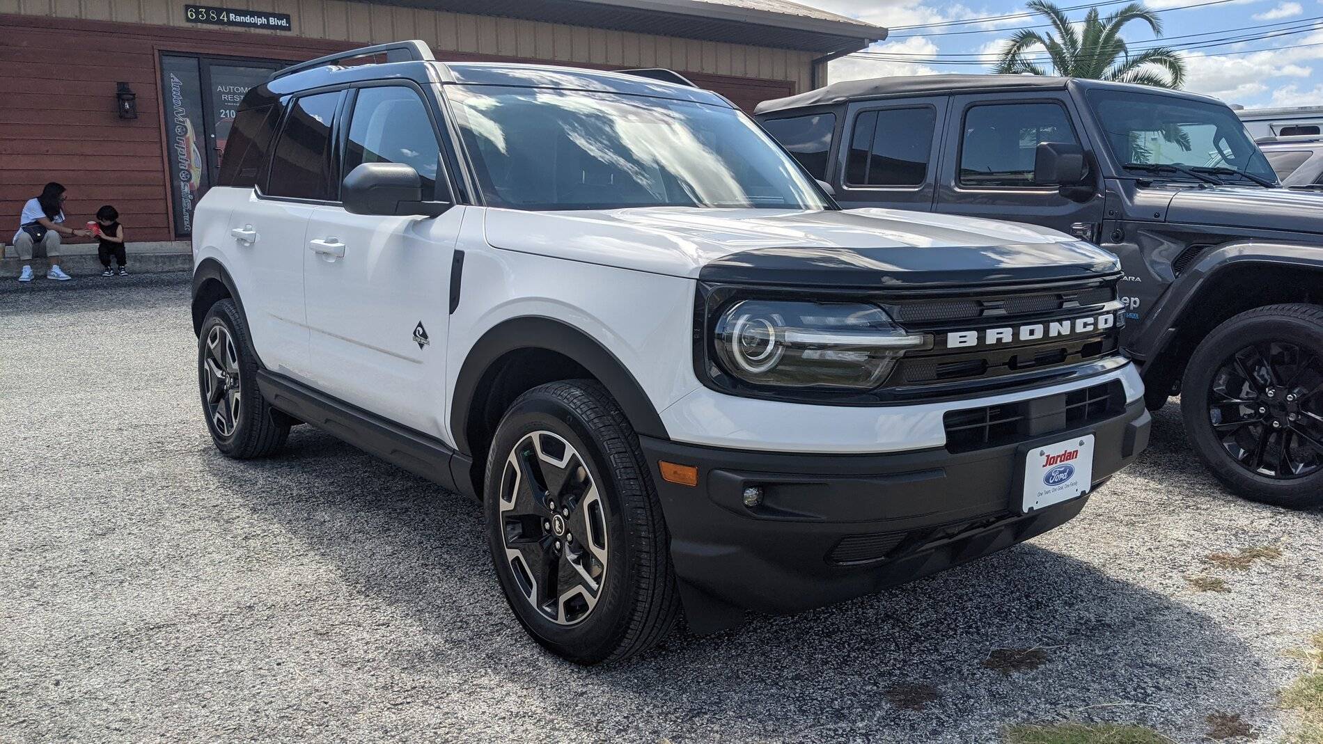 Ford Bronco Sport Waiting room PXL_20210914_173715328