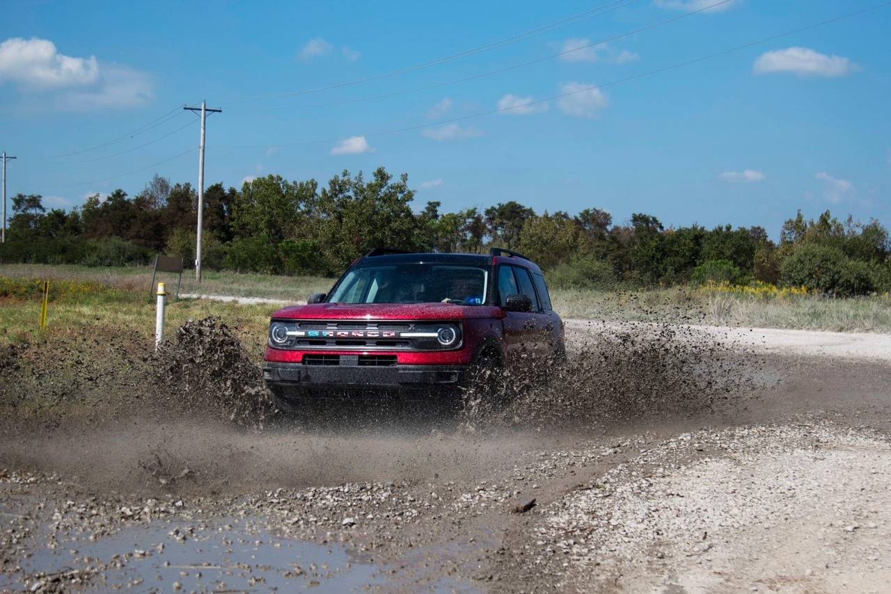 Ford Bronco Sport Got the BS nice and muddy! IMG_9437.JPG