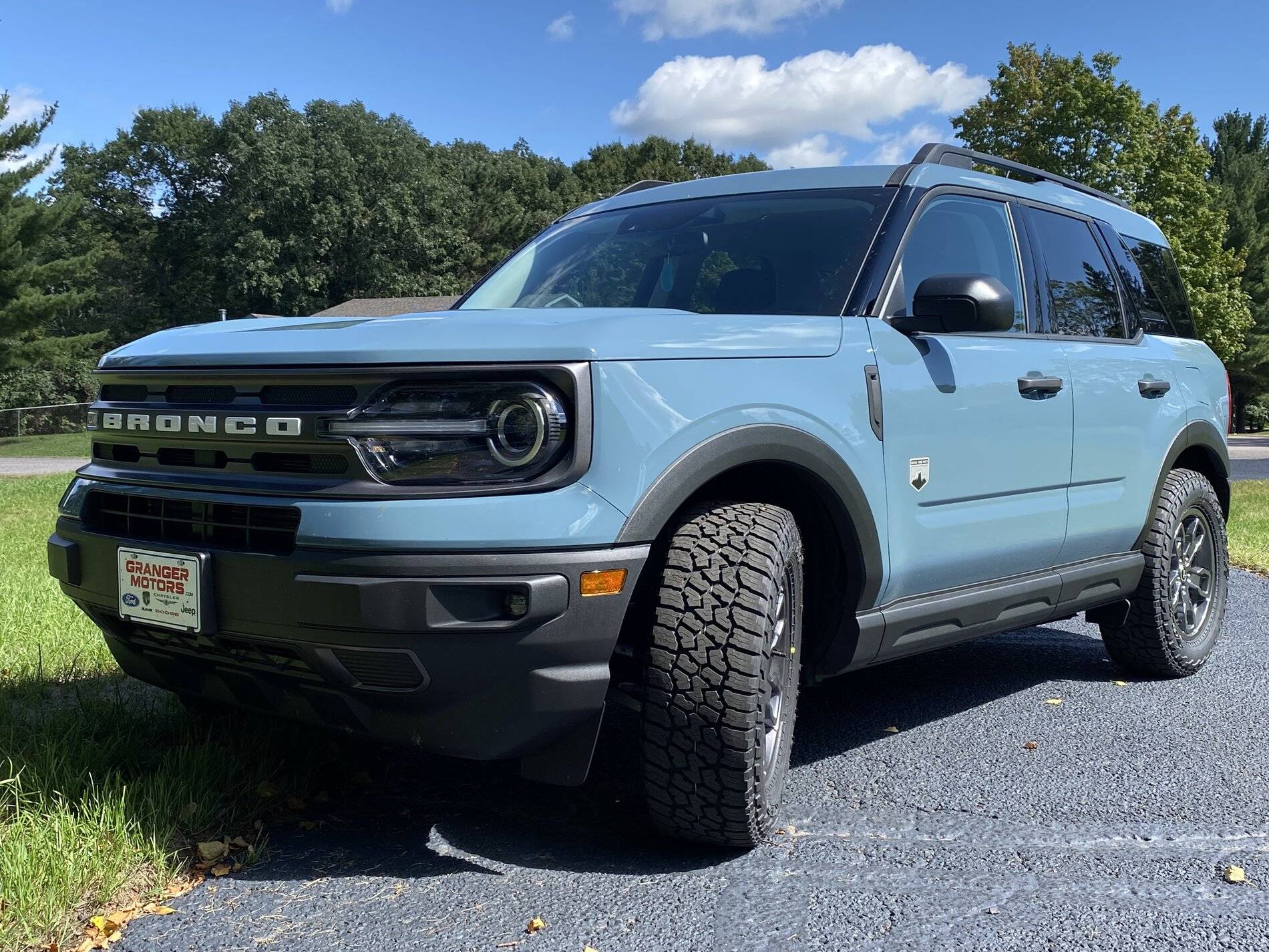 Ford Bronco Sport Looking for a great AT tire for my BL.... BS corner.JPG