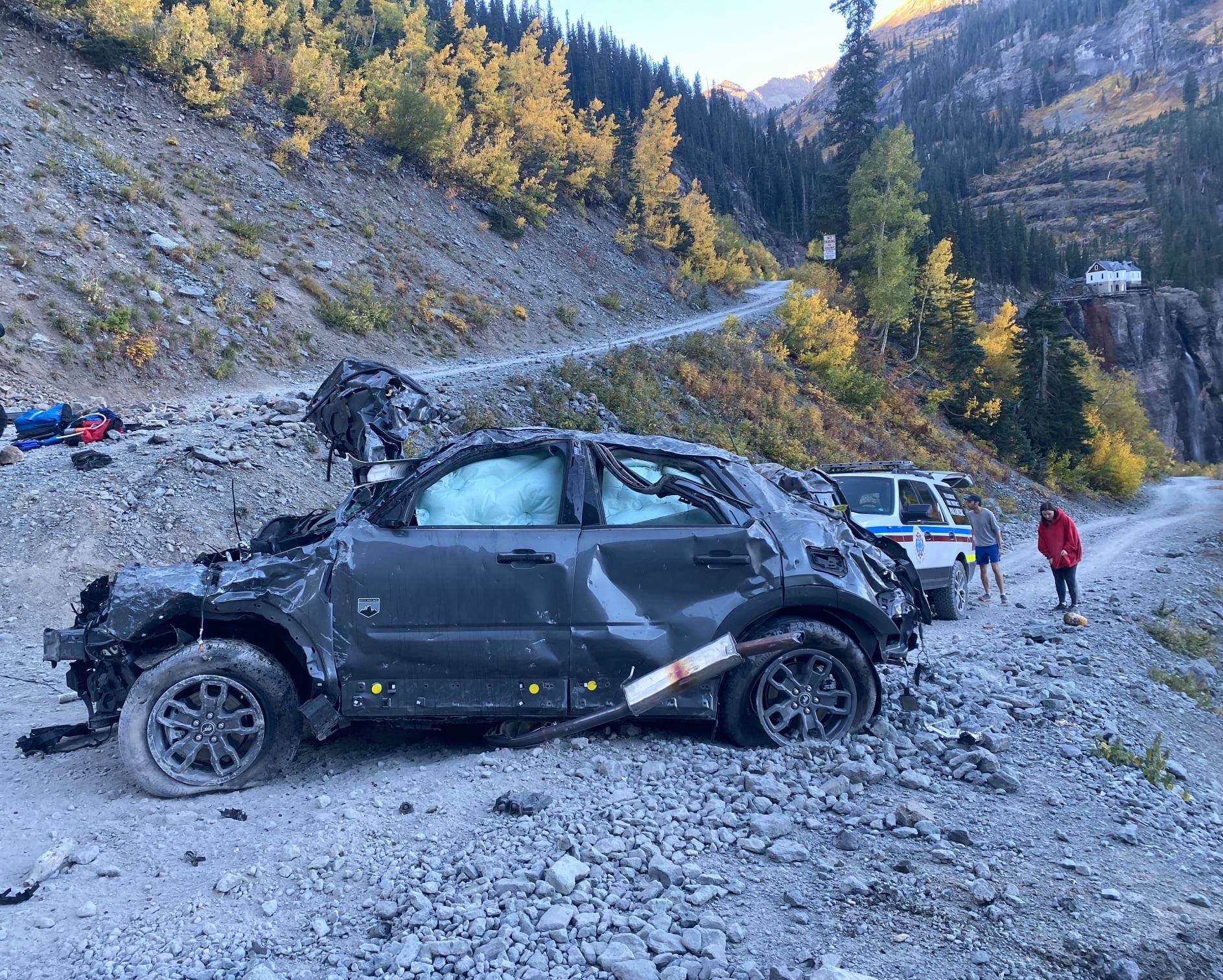 Ford Bronco Sport Bronco Sport rolls off Black Bear Pass in CO, injuring driver and dog 242997078_4273455286024553_2910476645712211710_n