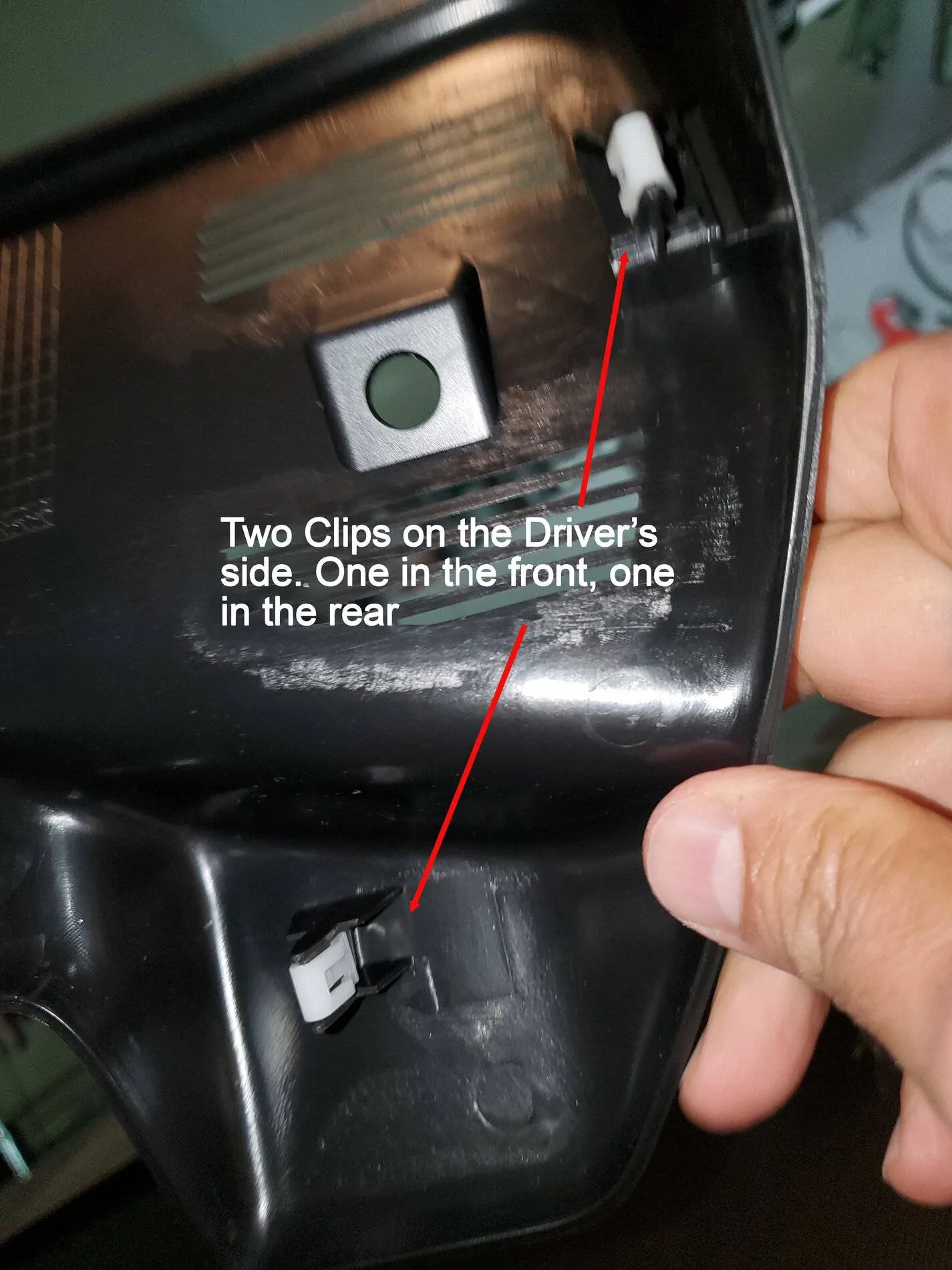 Ford Bronco Sport Accessing the panel above the rearview mirror BS2