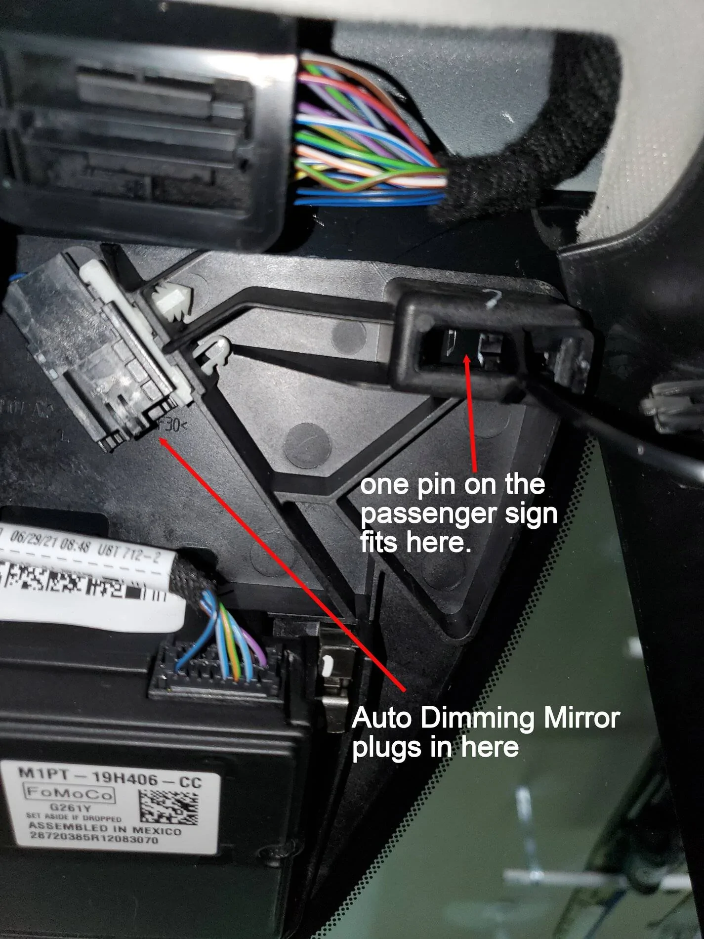 Ford Bronco Sport Accessing the panel above the rearview mirror BS3