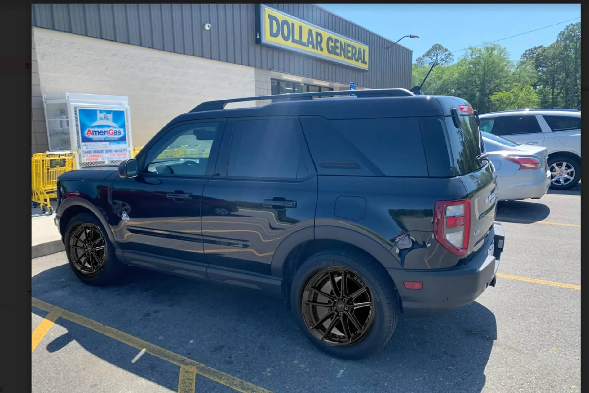 Ford Bronco Sport Wheel selection between Niche M223 DFS gloss black vs RTX Envy Gloss black Screenshot (24)