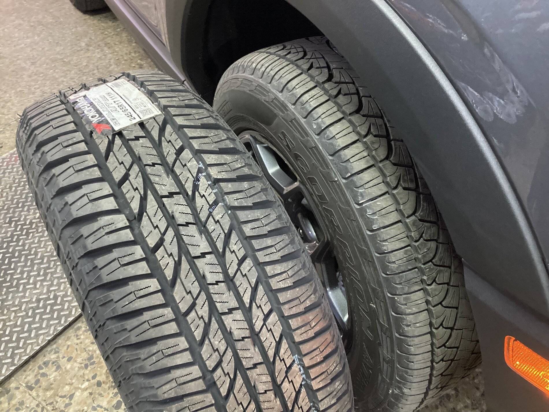 Ford Bronco Sport Yokohama Geolandar A/T G015 CF769193-EE2F-46B5-B94B-B8C428BA0C7D