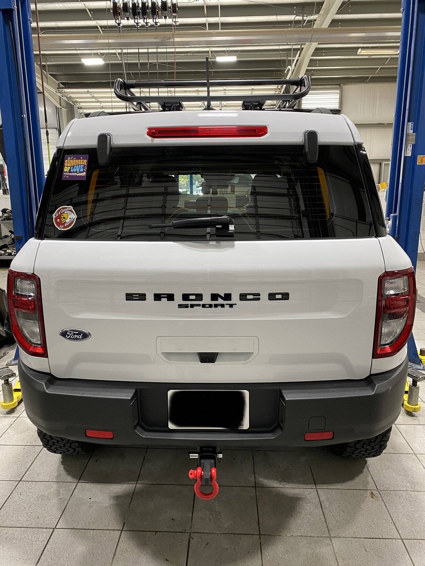 Ford Bronco Sport Ford Factory Hitch & Yakima Cargo Basket Installed 95935923-21EF-4CD7-B9D3-DCAF439D8434