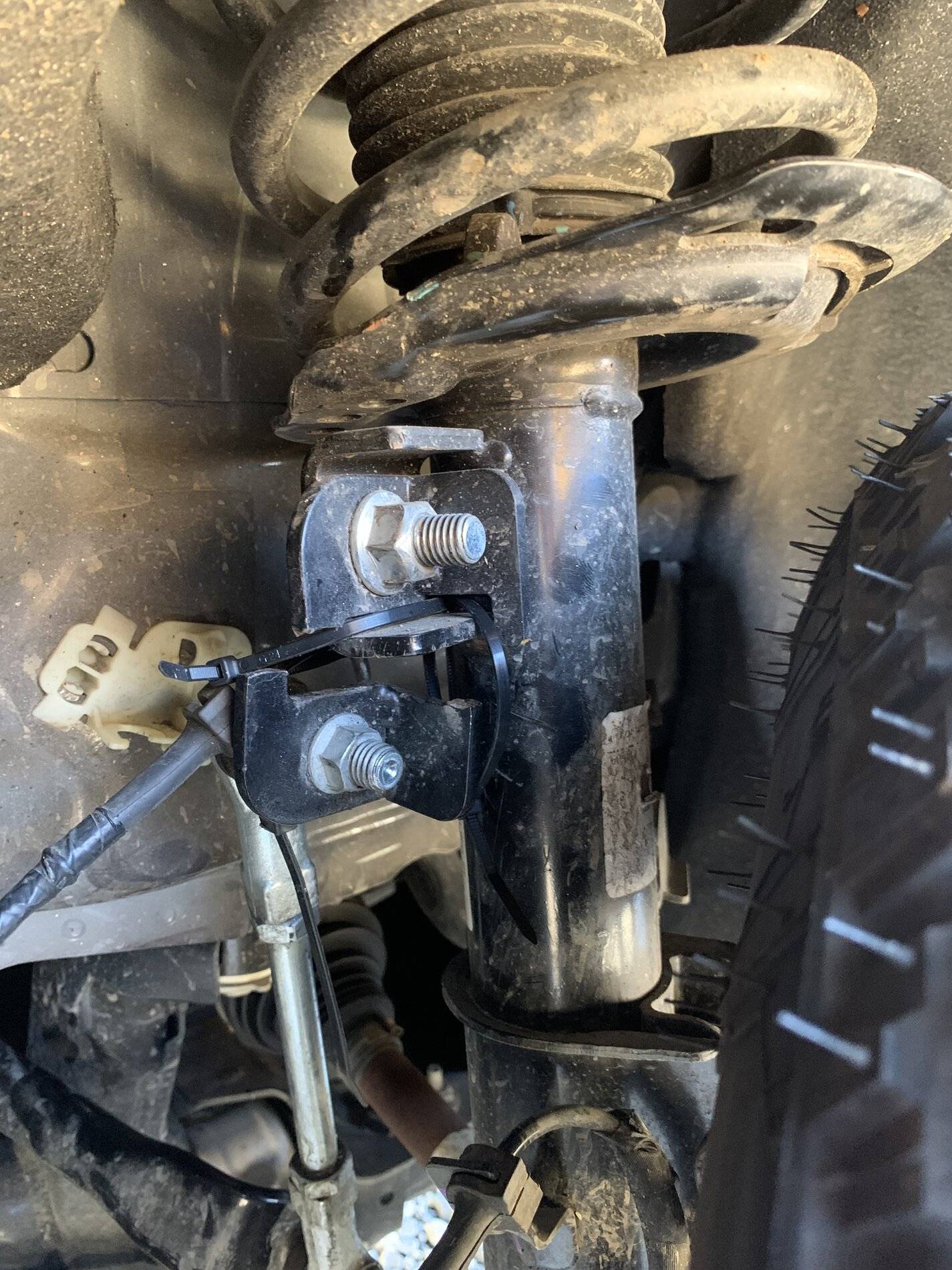 Ford Bronco Sport Rough country lift kit: Snapped/bent sway bar drop bracket 763AA723-8DE7-401A-BAC7-8C16BBDEE7DA