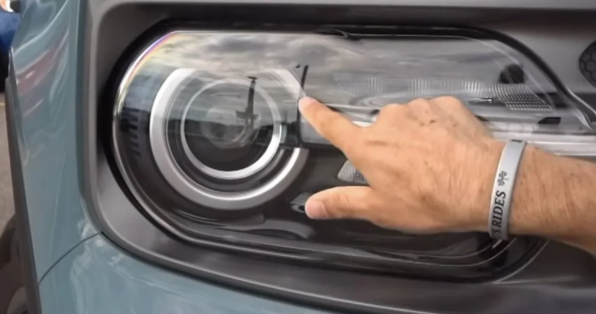 Ford Bronco Sport Lighting Demonstrated - Inside & Out at Night C0E428ED-69B4-48C3-9C2D-3672350E3B39