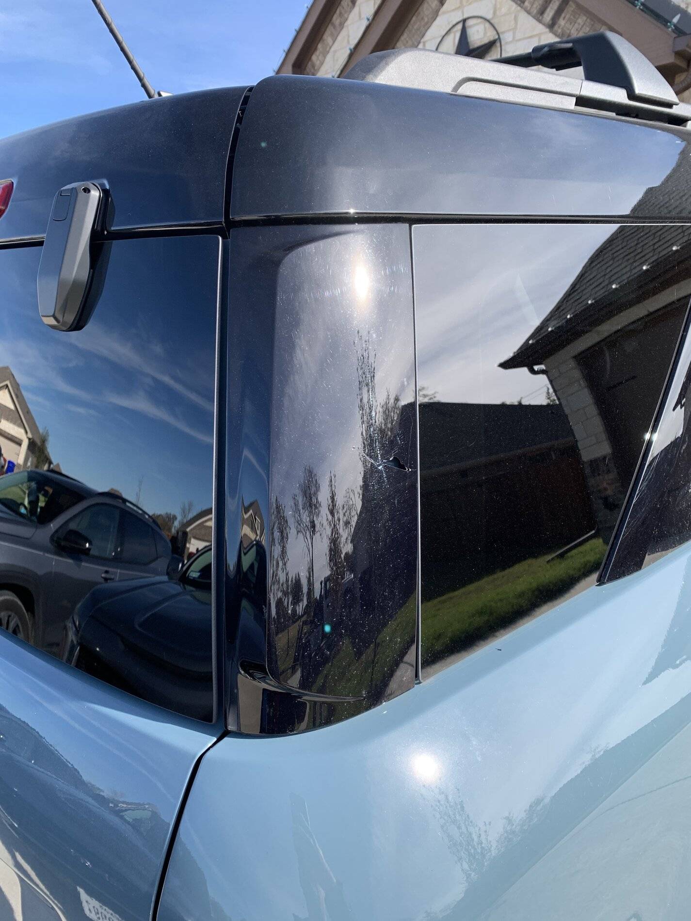 Ford Bronco Sport Any ideas on how to remove and replace the rear plastic mounding between the rear glass and side glass? 02714FDC-61C8-4205-907D-E1C5D4762A4C