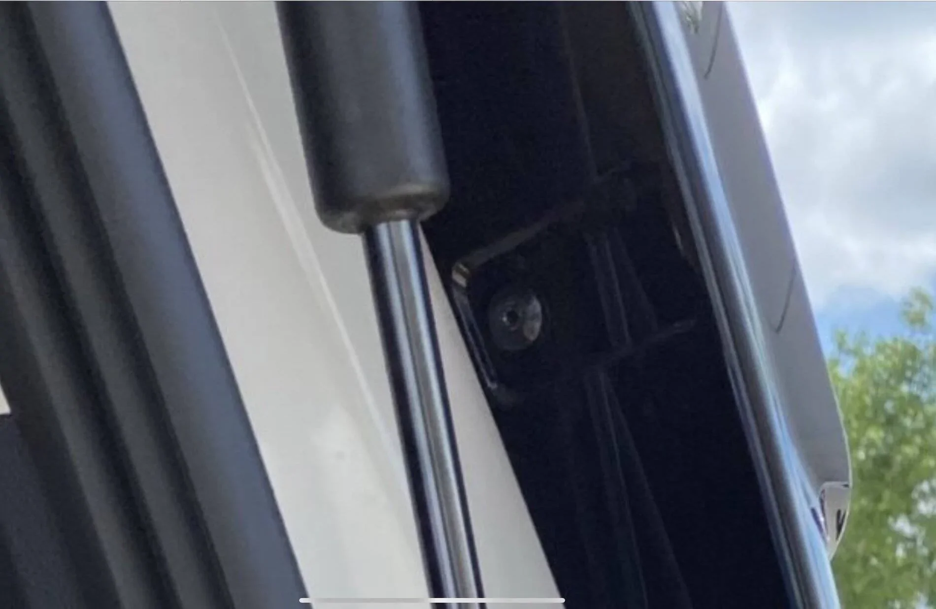 Ford Bronco Sport Any ideas on how to remove and replace the rear plastic mounding between the rear glass and side glass? D0694C4A-AC65-4A23-B059-94382AAA6406