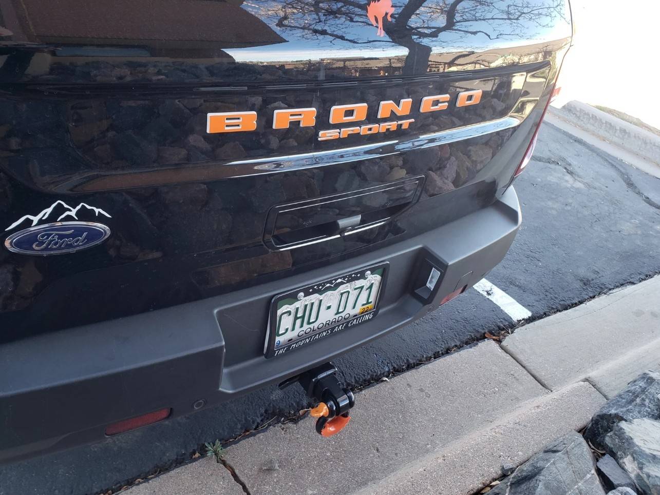 Ford Bronco Sport Orange Big Bend Whip Screenshot_20211130-050648_Chrome