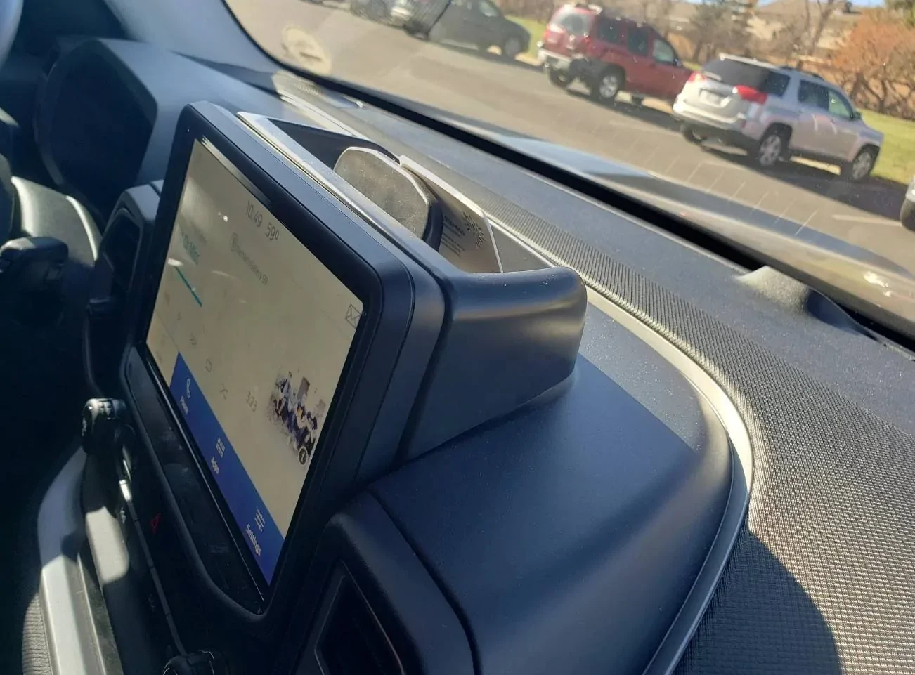 Ford Bronco Sport Orange Big Bend Whip Screenshot_20211130-050635_Chrom