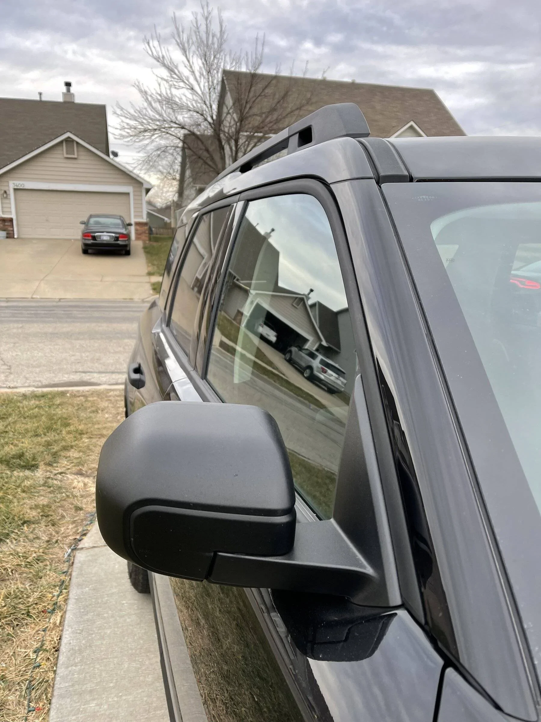 Ford Bronco Sport Window deflector 0304CBB4-3575-47DC-9D76-A8E7E540760C