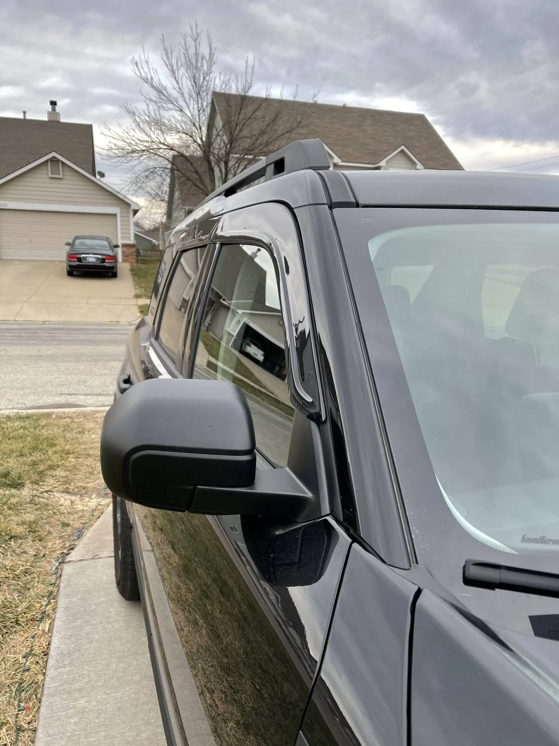 Ford Bronco Sport Window deflector 88E51EF4-96D6-42FA-80B7-7C44D1466359