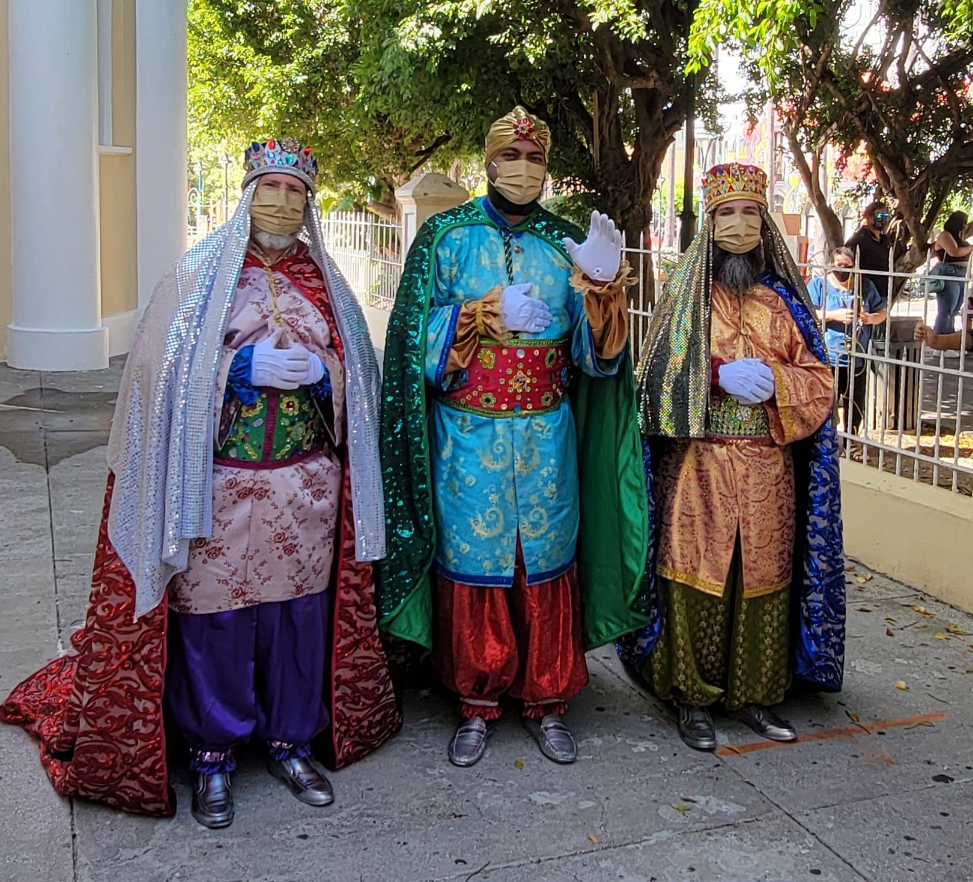 Ford Bronco Sport Happy Three Kings Day IMG-20220106-WA0033