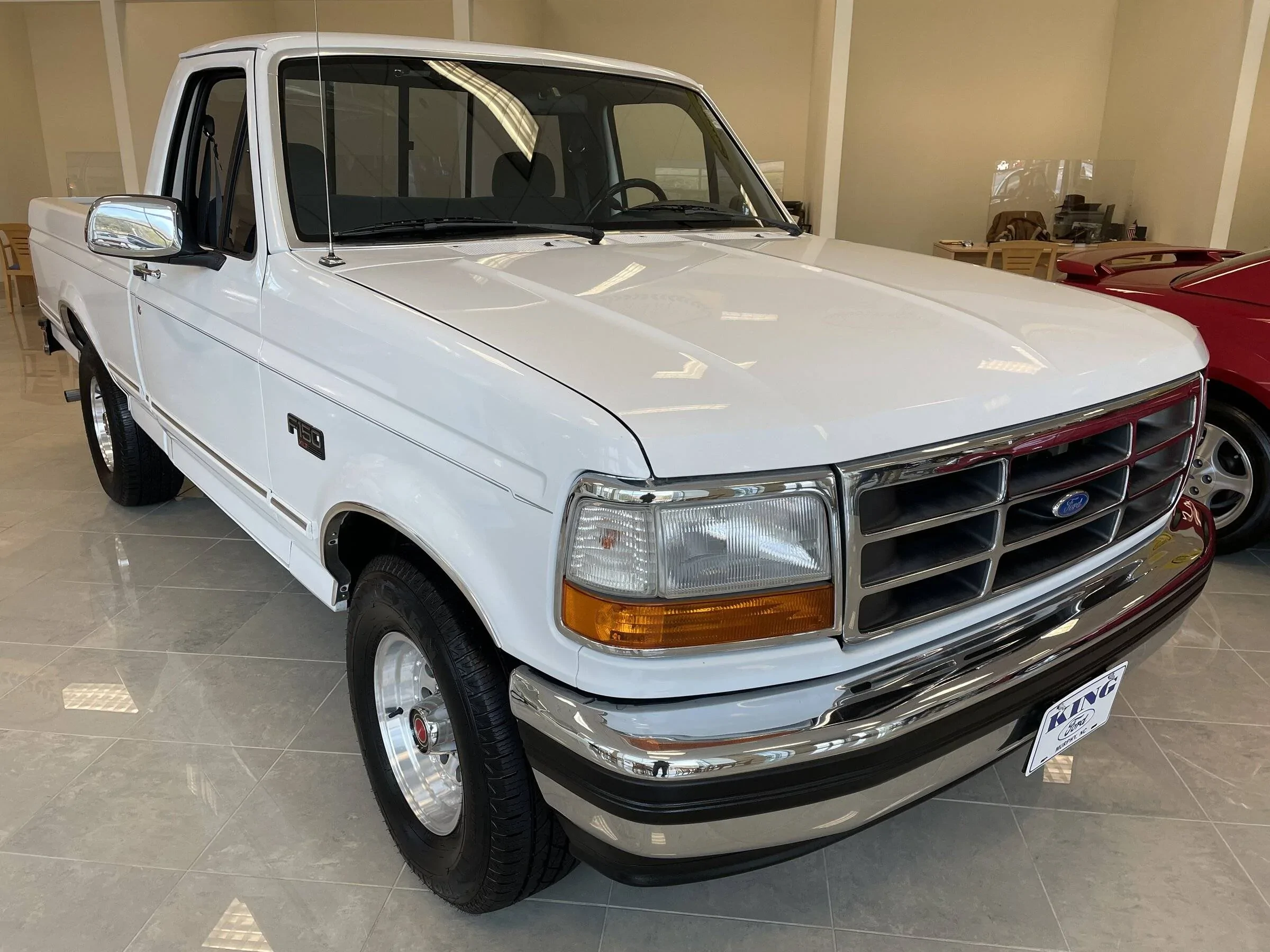 Ford Bronco Sport King Ford’s Showroom Floor 24D7C139-4E07-4542-A76A-D06A3C523FC1