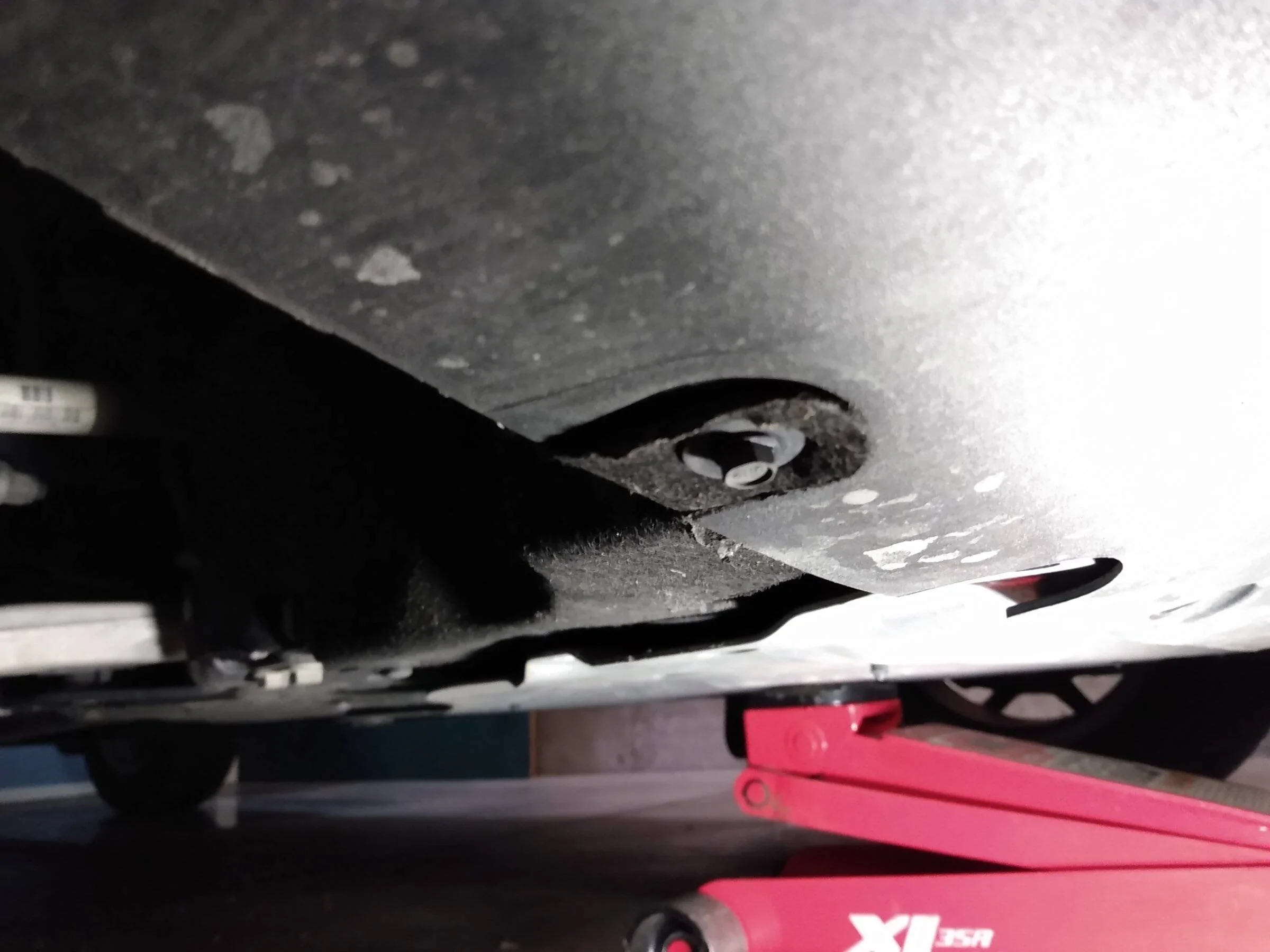 Ford Bronco Sport Oil change (BL) with pics of undercarriage IMG_20220113_094310759