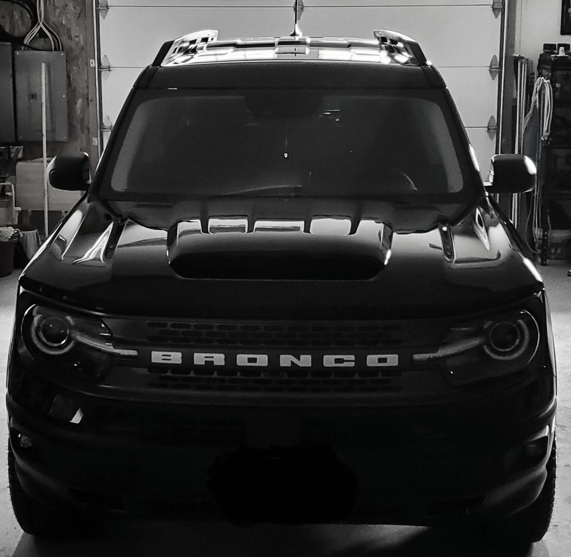 Ford Bronco Sport Hood bulge glare 20220123_201737