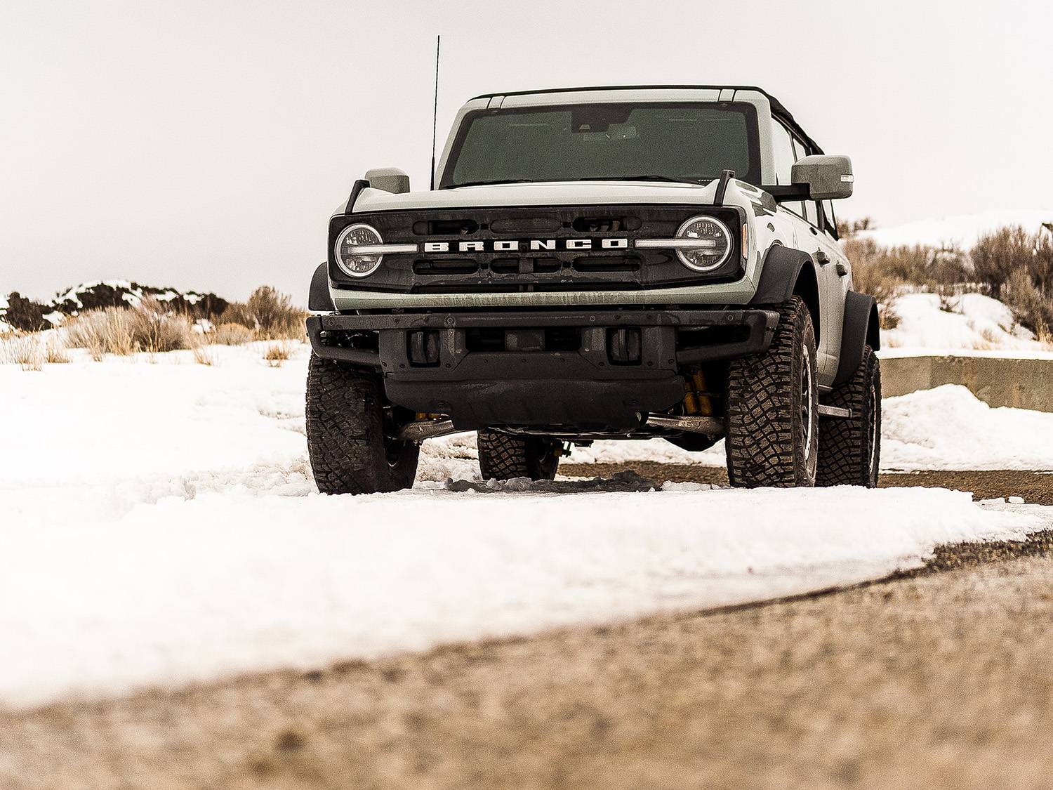 Ford Bronco Sport So I saw my first "big" Bronco yesterday and ... 013022-36(1)