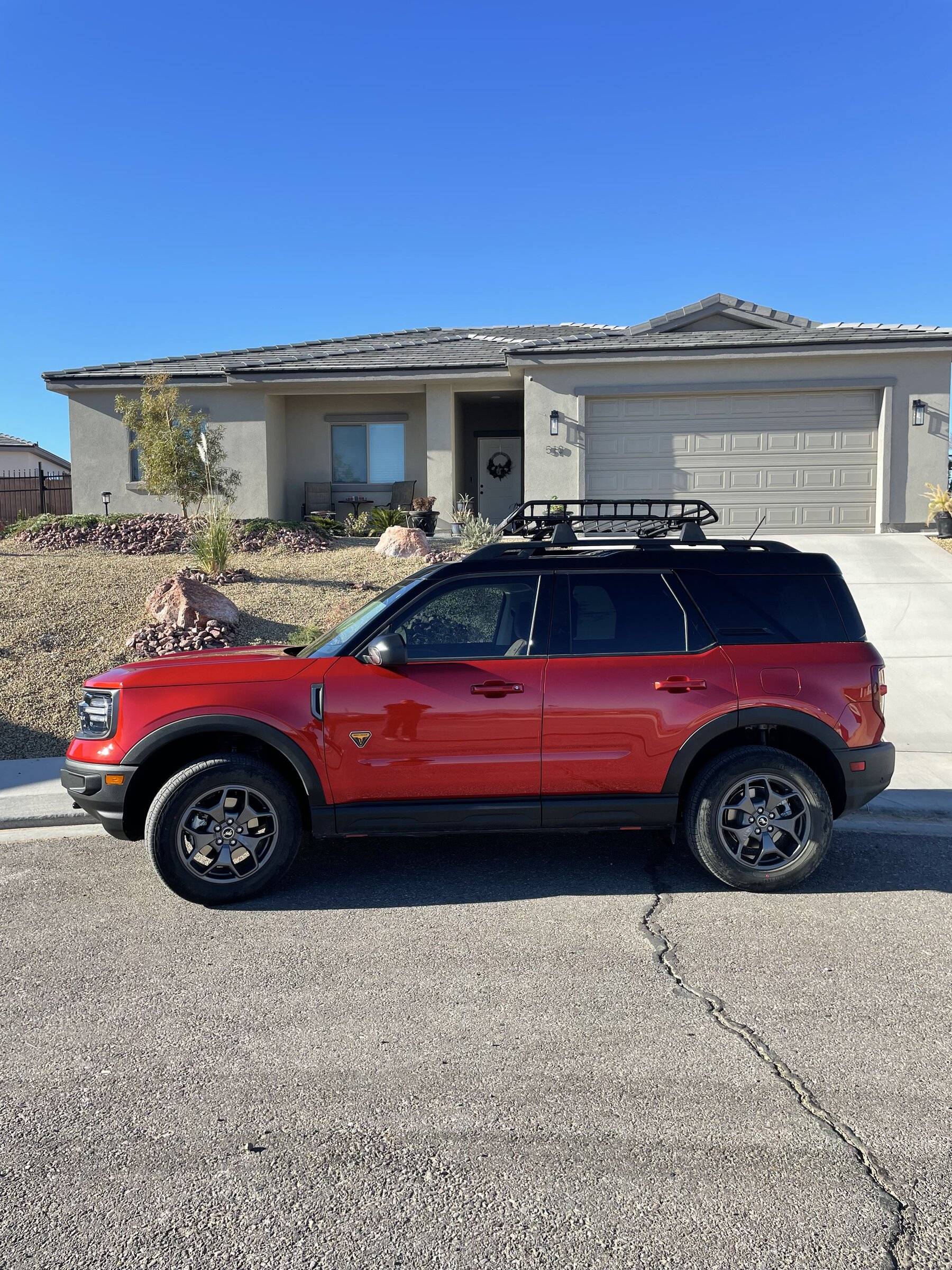 Ford Bronco Sport Cheap Cross Bars & Basket 26D5D66F-76E0-46AA-AE6B-E92B9B5B220B