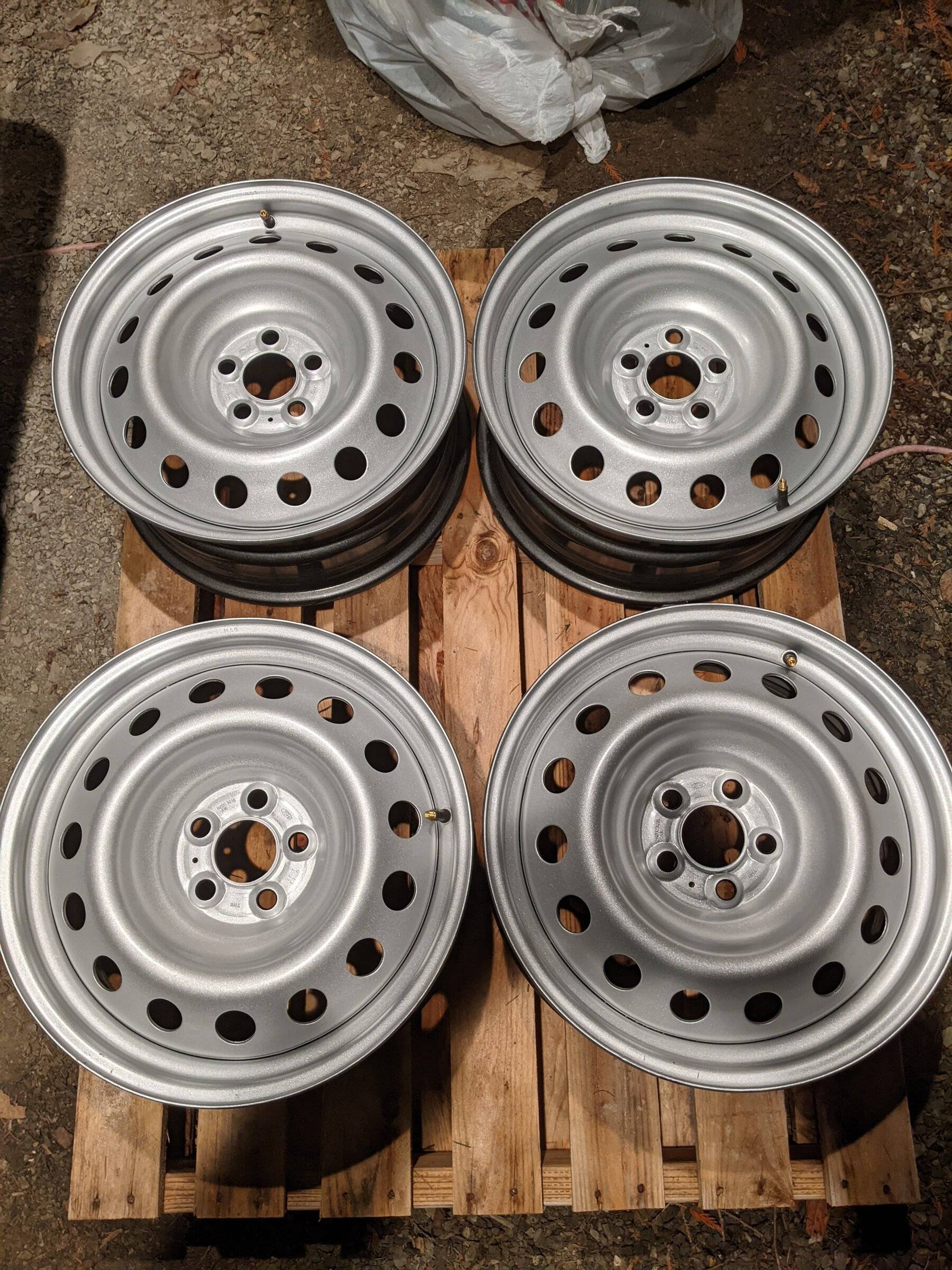 Ford Bronco Sport 17" Steel Maverick Wheels PXL_20211222_021948338.MP