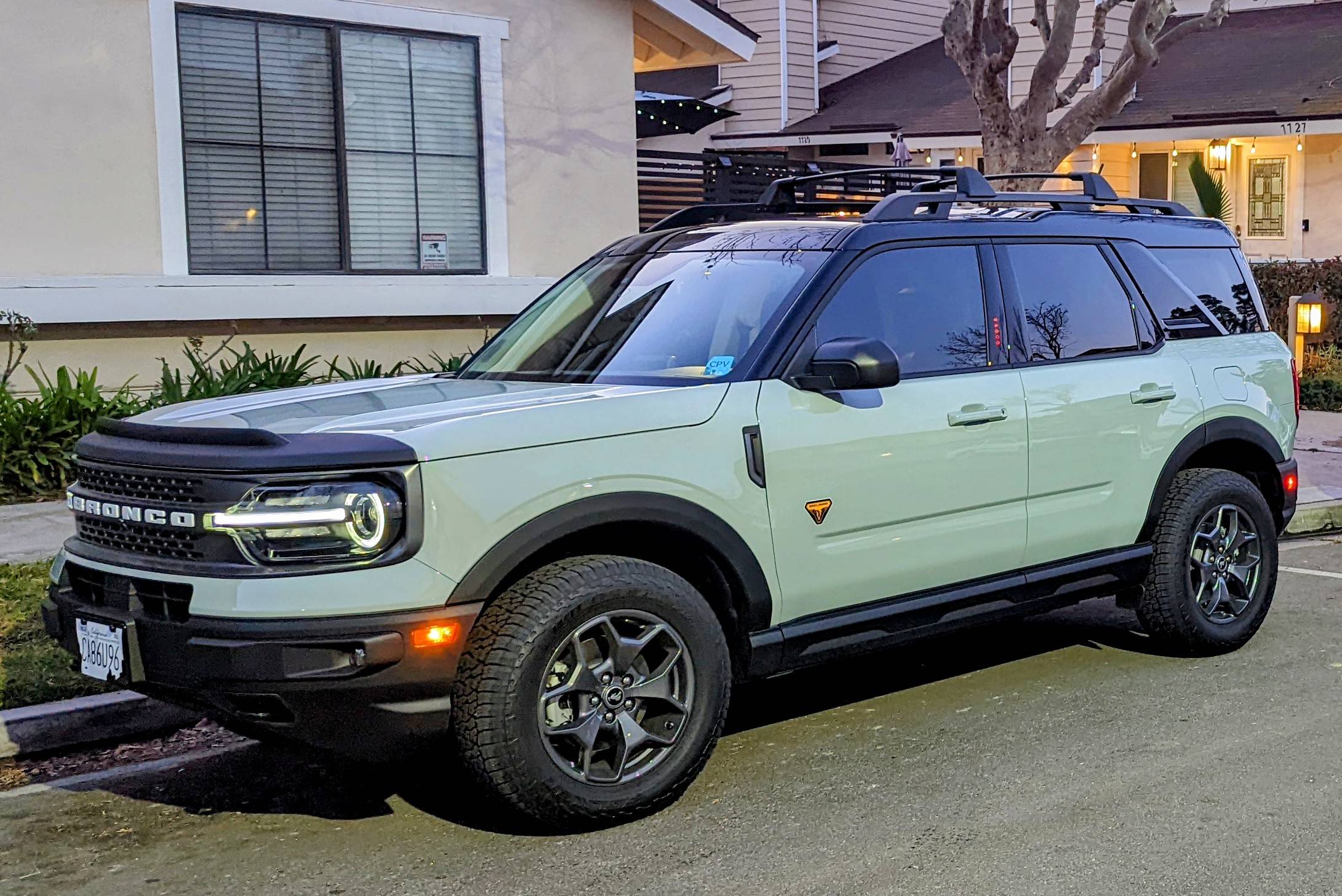 Ford Bronco Sport FS- Badlands and 1st Edition Roof Cross Bar Set PXL_20220209_142743060~2