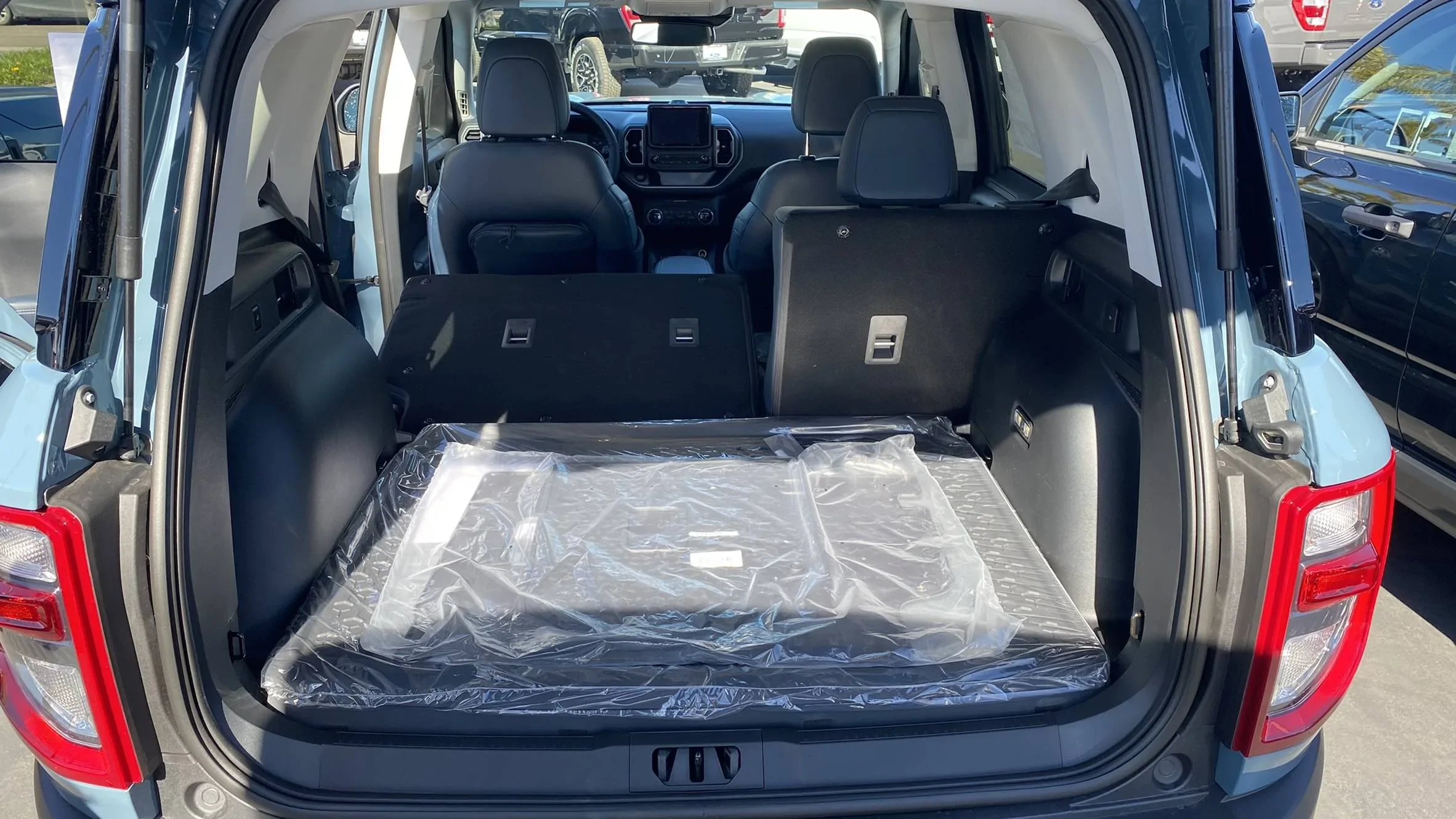 Ford Bronco Sport Cargo space CR-V vs Bronco Sport IMG_2114