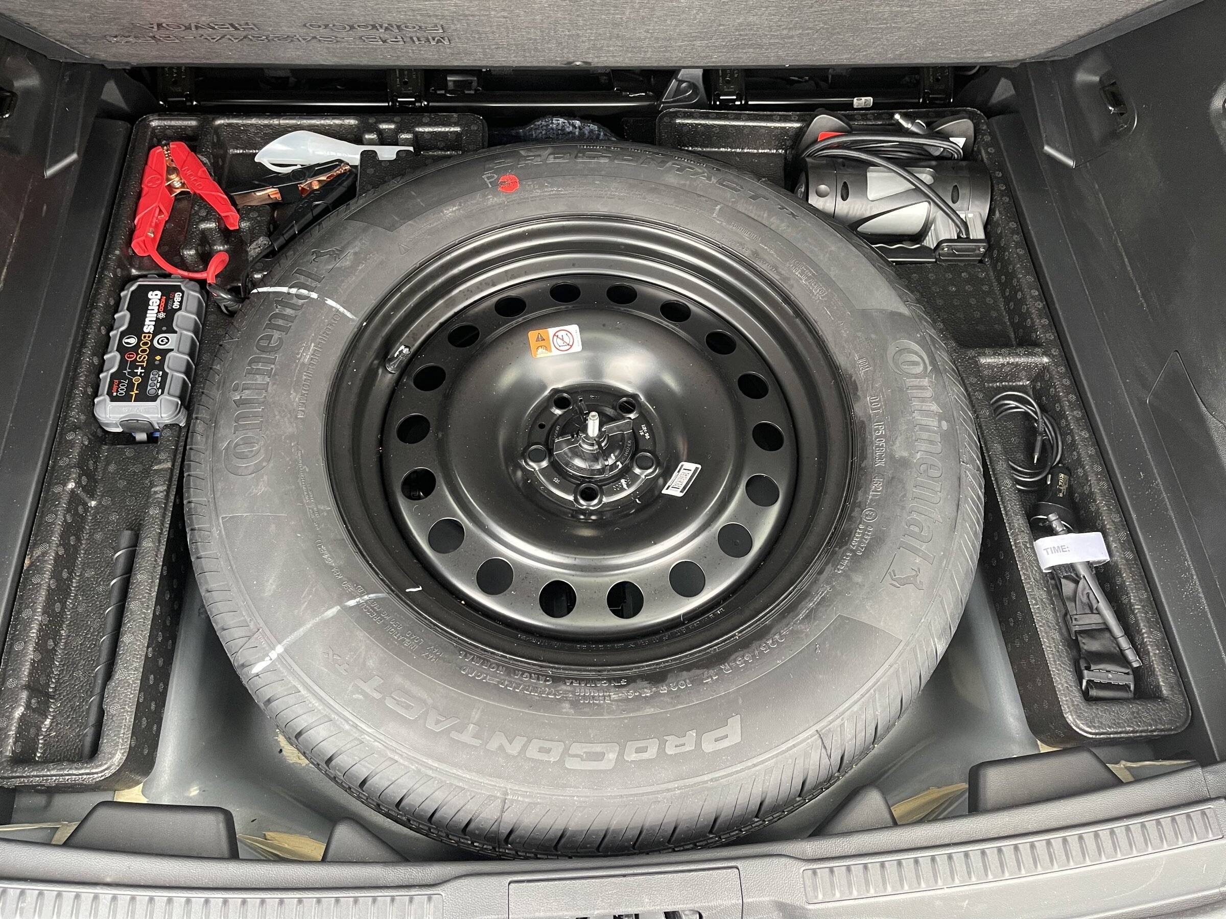 Ford Bronco Sport Spare Tire Foam Tray uses. 6AE4F7DA-A180-4C3F-84D8-E77E71E5833F