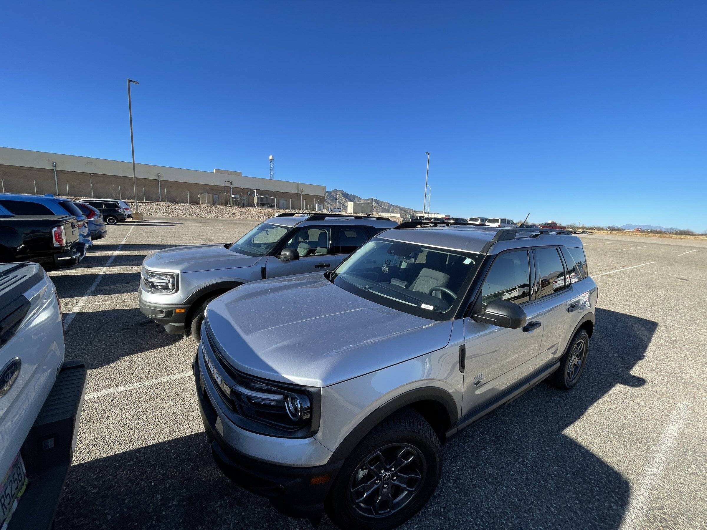 Ford Bronco Sport Twinsies, parking lot buddies F4D7E327-3A25-4A87-B14A-F3223768B976