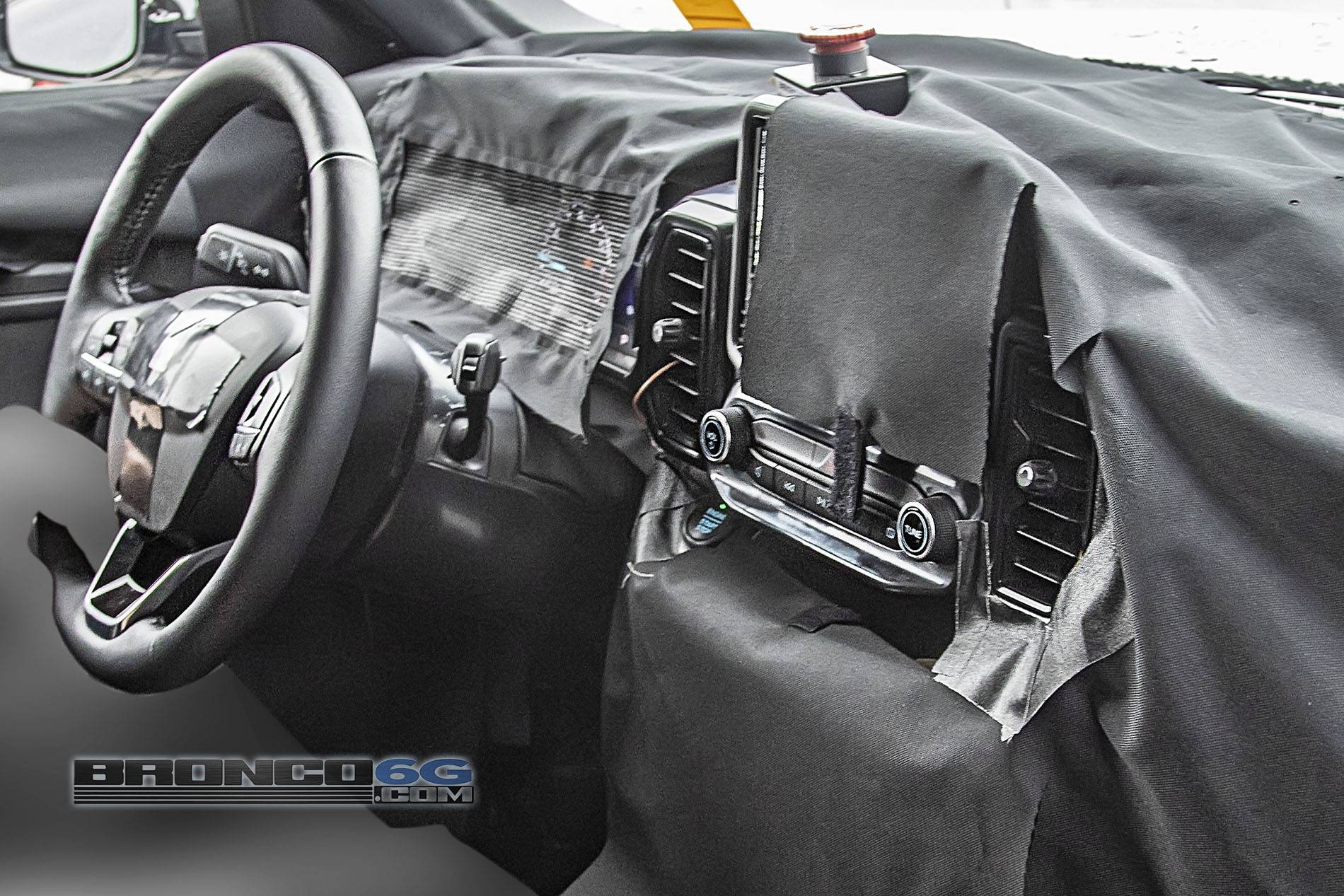 Ford Bronco Sport 2021 Bronco Maverick (Baby Bronco) Interior First Spied Look! Bronco-Maverick-Sport-3