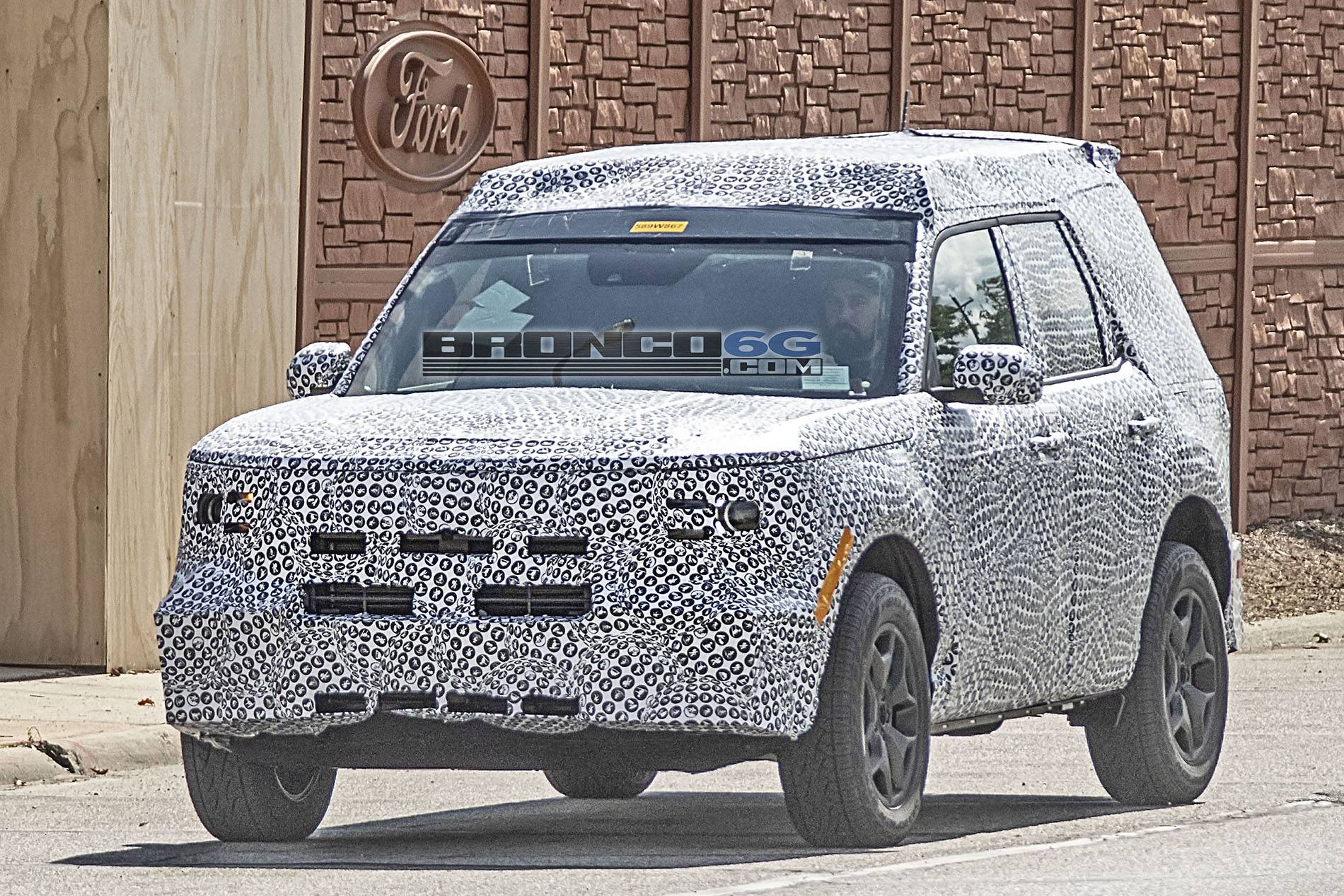 Ford Bronco Sport 2021 Bronco Maverick (Baby Bronco) Interior First Spied Look! Bronco-Maverick-Sport-7
