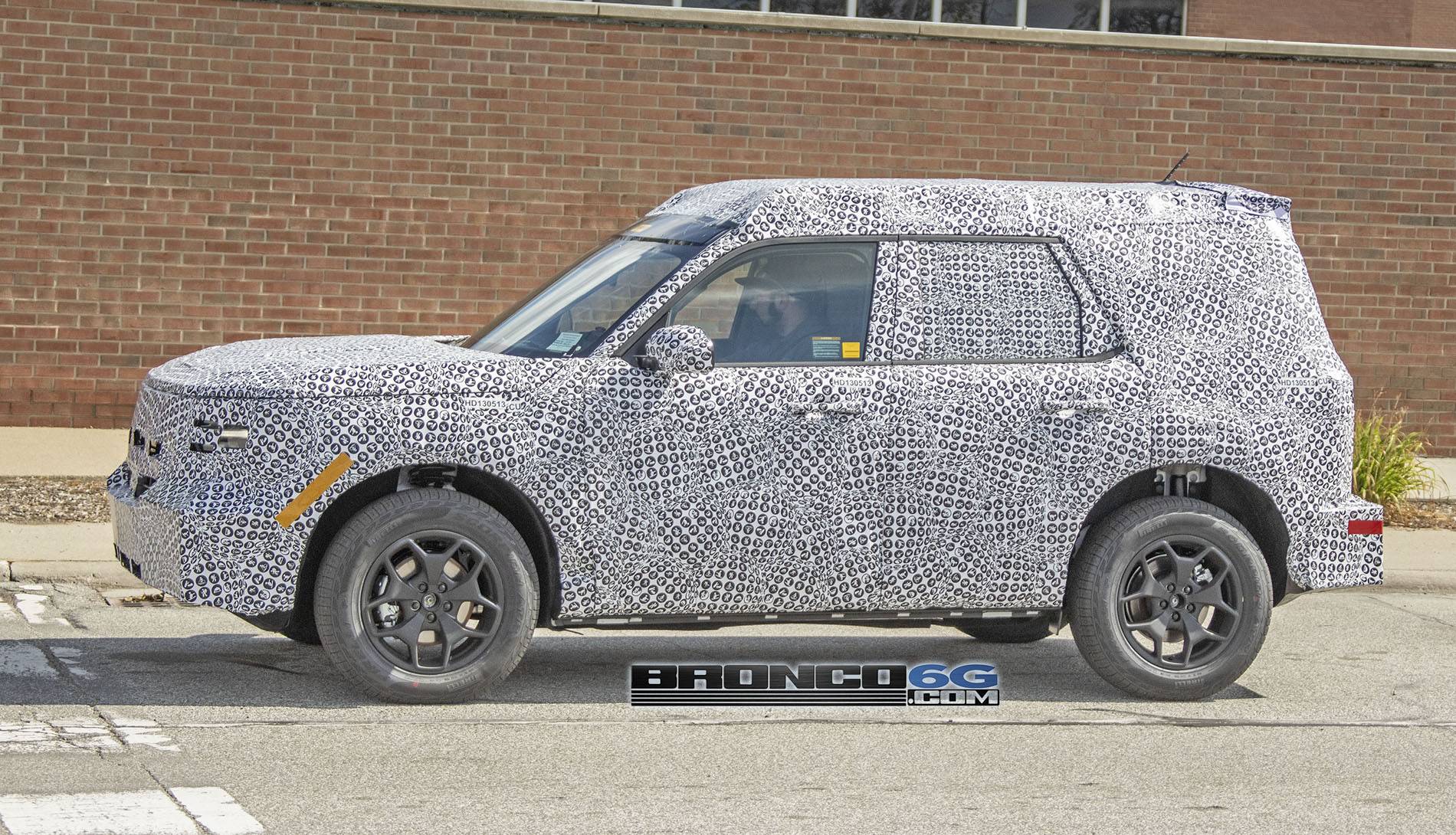 Ford Bronco Sport 2021 Bronco Maverick (Baby Bronco) Interior First Spied Look! Bronco-Maverick-Sport-8