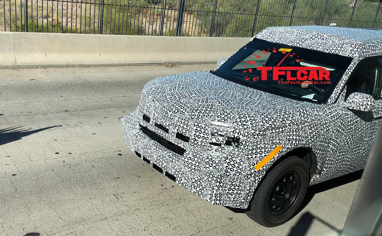 Ford Bronco Sport New Maverick spy pics in Arizona baby-bronco-1