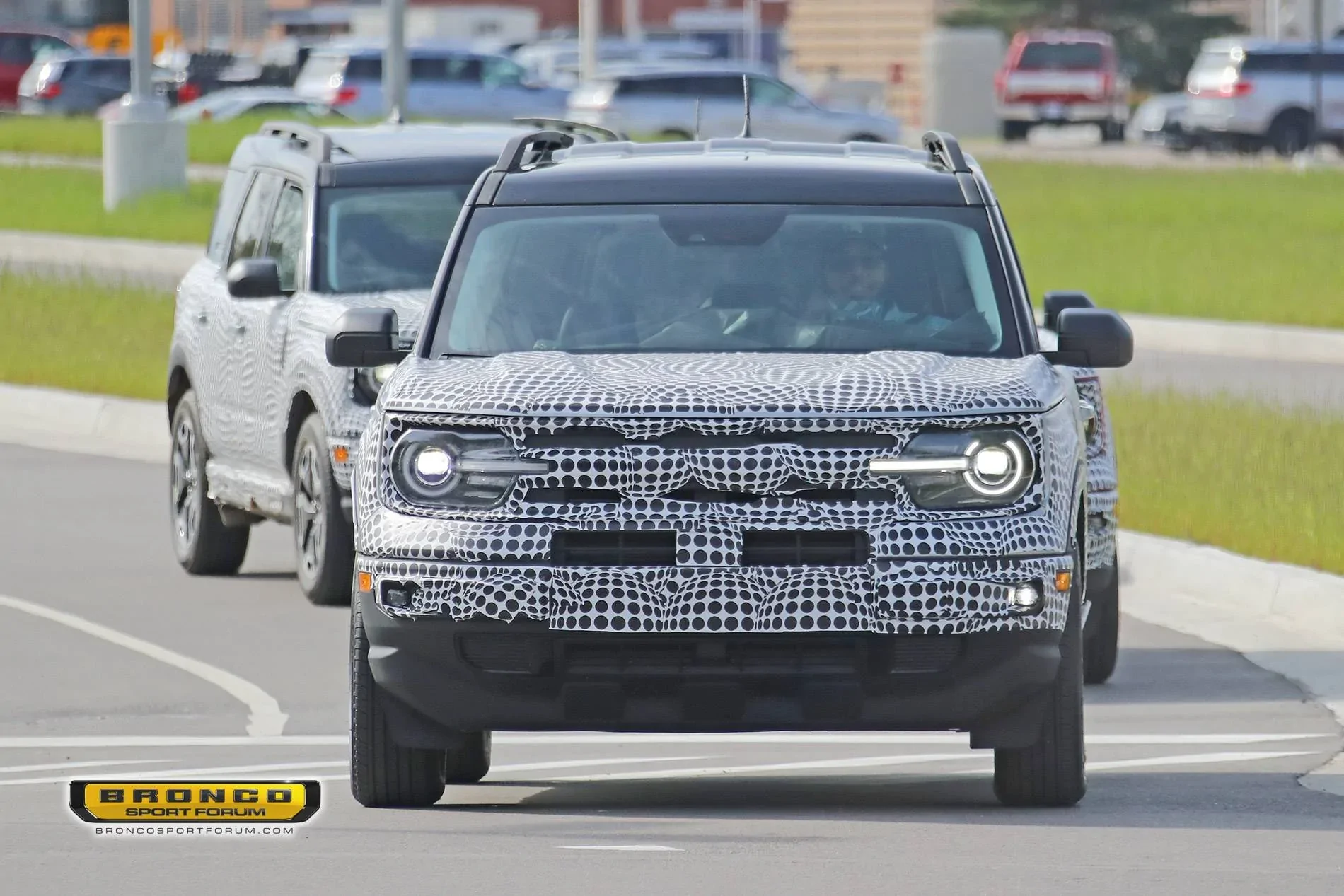 Ford Bronco Sport Spotted: 2021 Bronco Sport Prototypes Wearing Multiple Grilles Bronco_Sport_Grilles_018