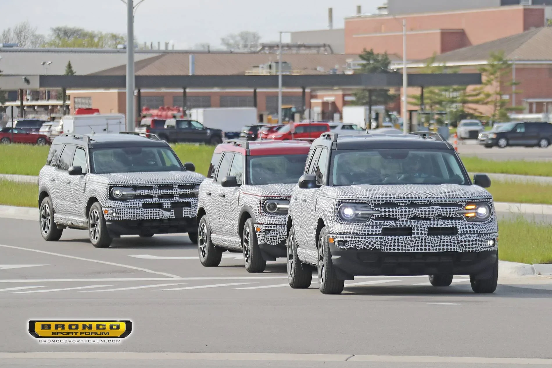 Ford Bronco Sport Spotted: 2021 Bronco Sport Prototypes Wearing Multiple Grilles Bronco_Sport_Grilles_019